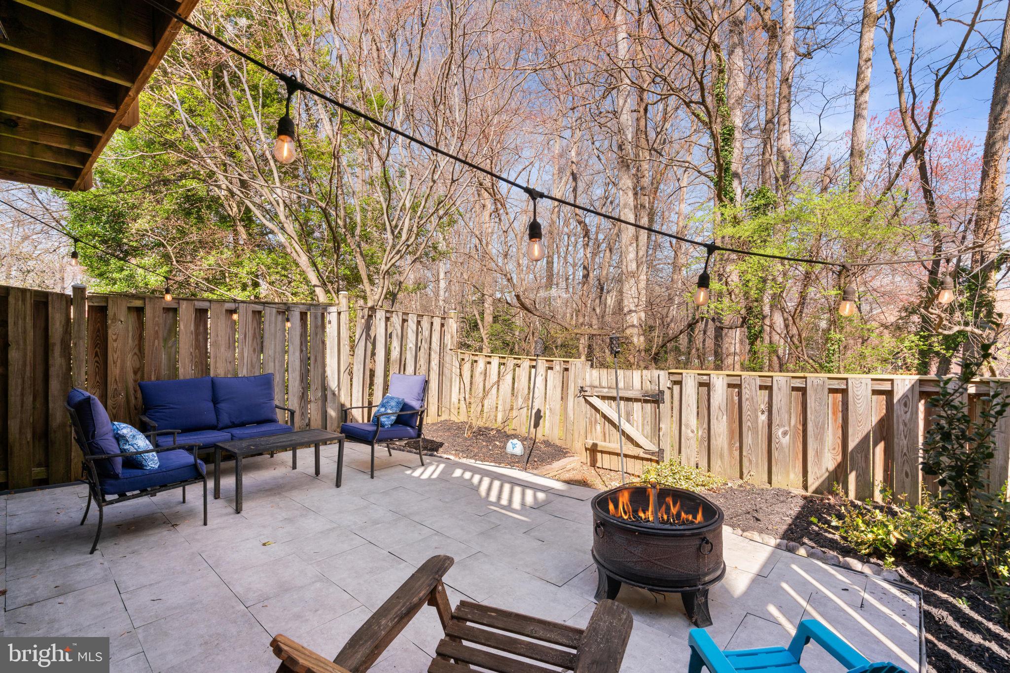 9033 Armendown Dr