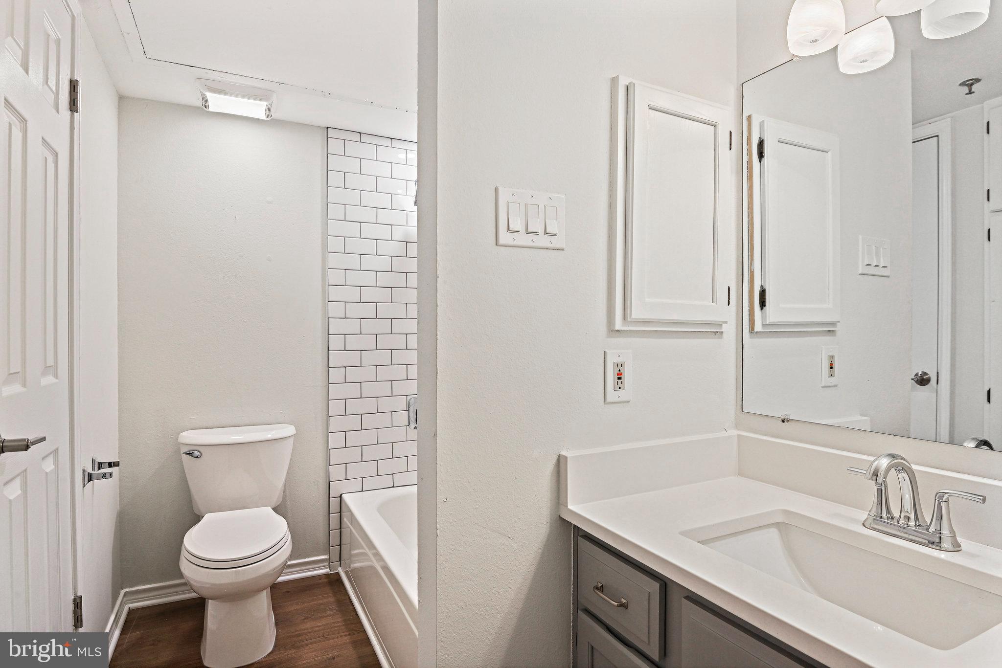 1524 Lincoln Way #307