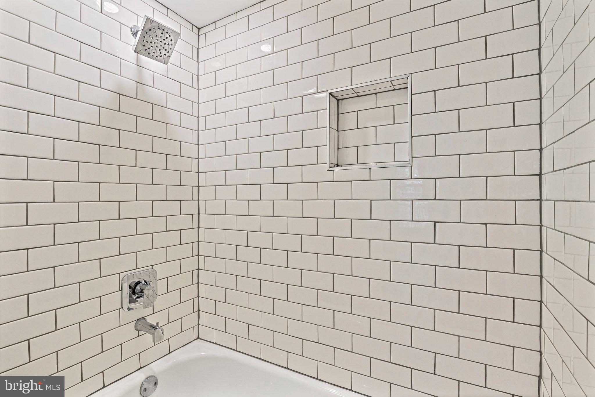 1524 Lincoln Way #307