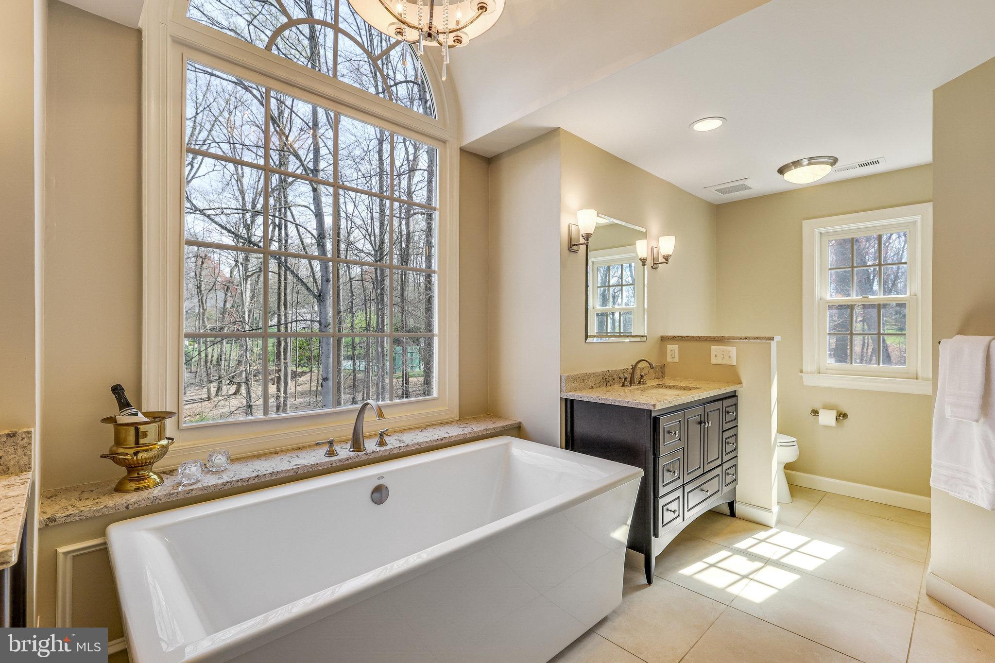 1109 Arboroak Pl