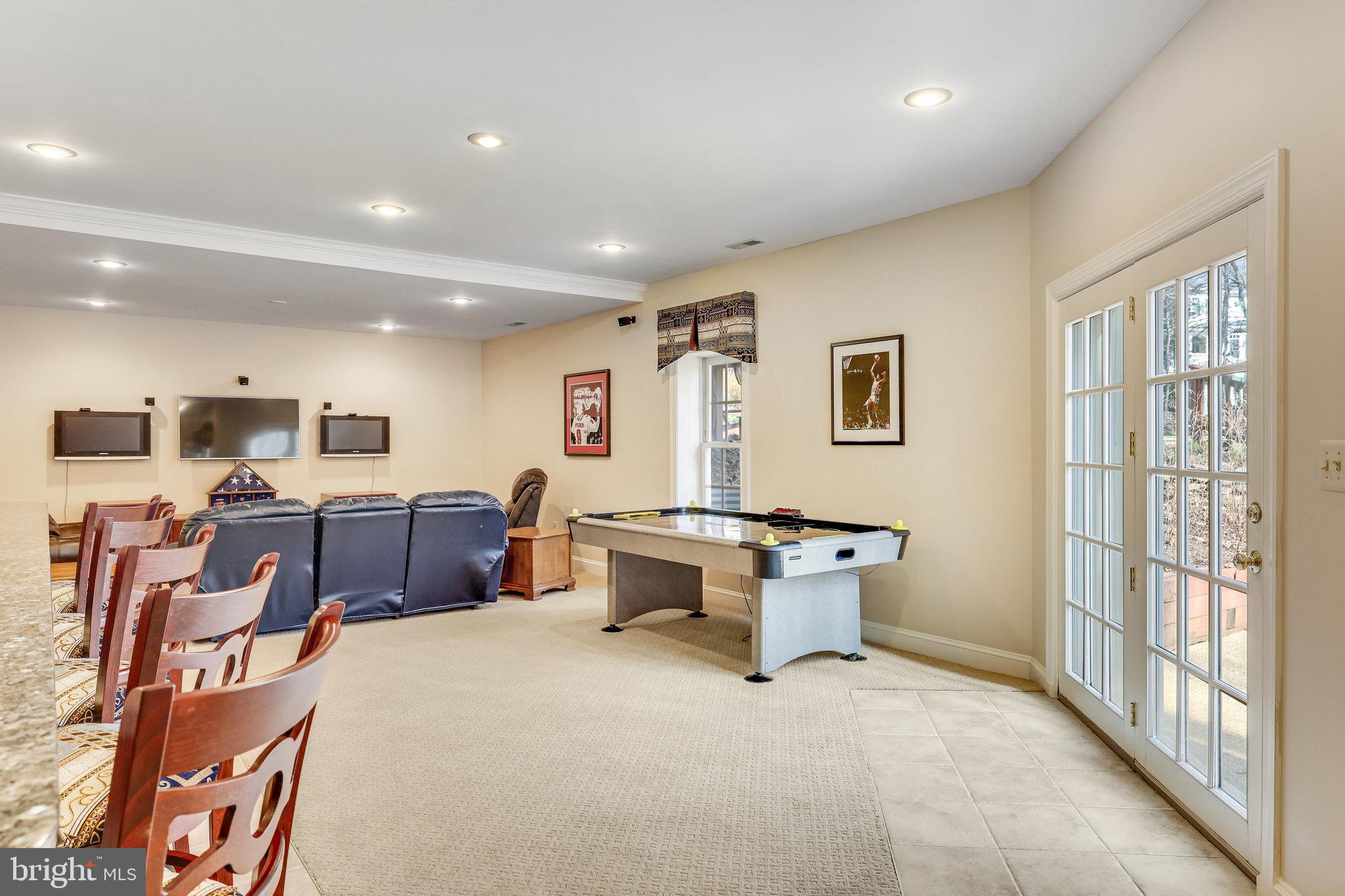 1109 Arboroak Pl