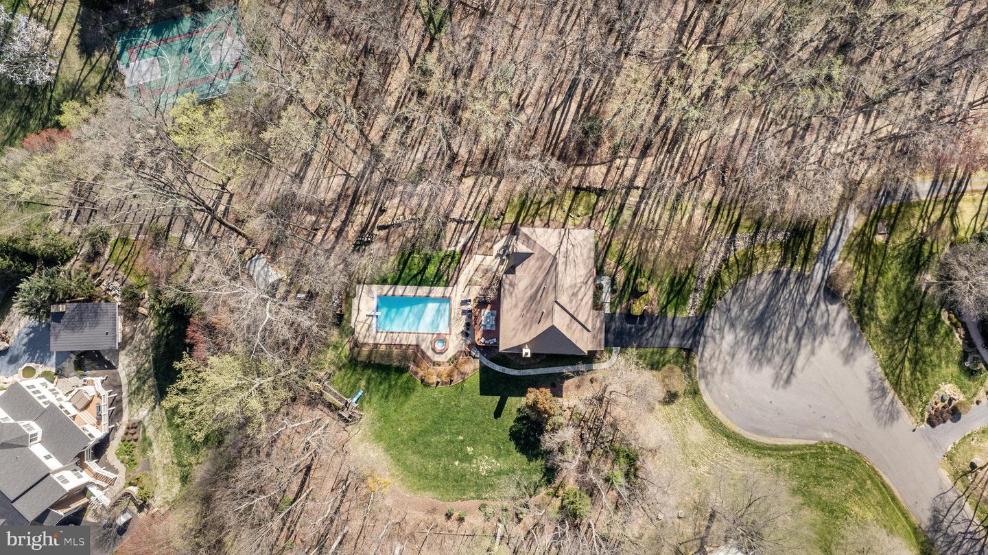 1109 Arboroak Pl