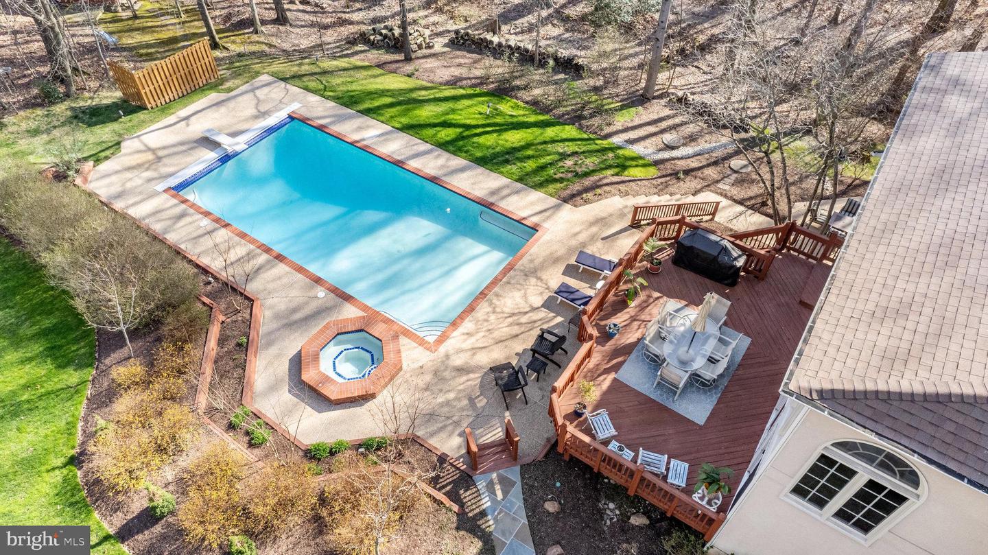1109 Arboroak Pl