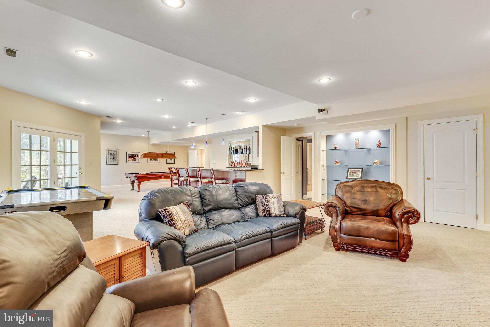 1109 Arboroak Pl