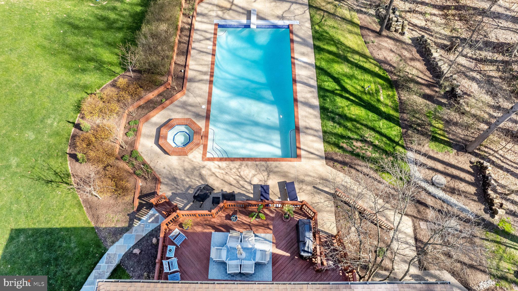 1109 Arboroak Pl