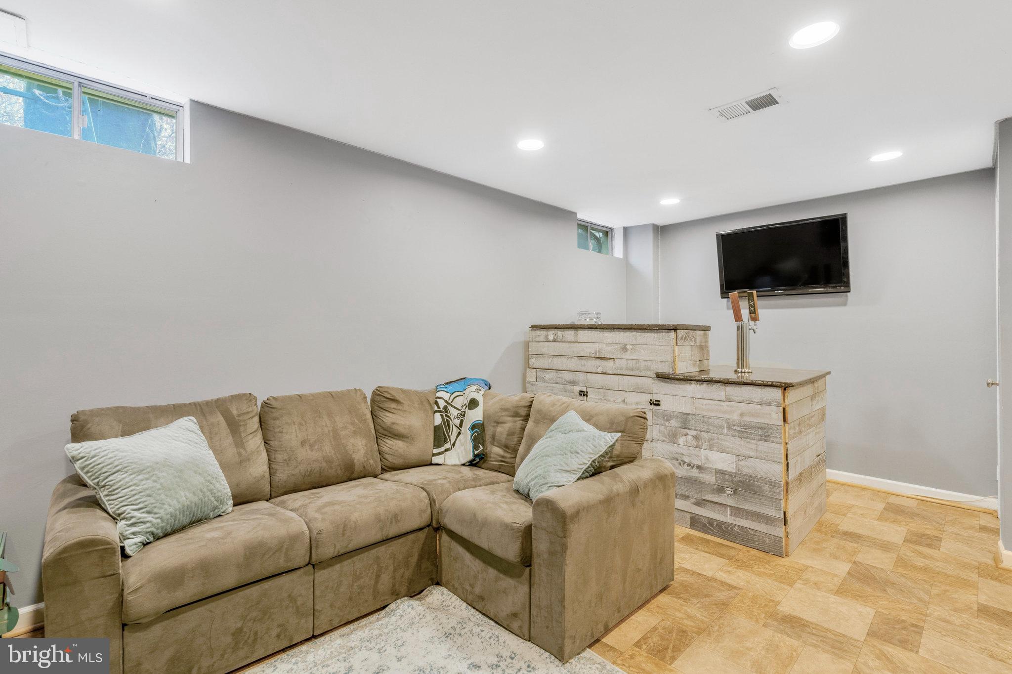 14793 Green Park Way