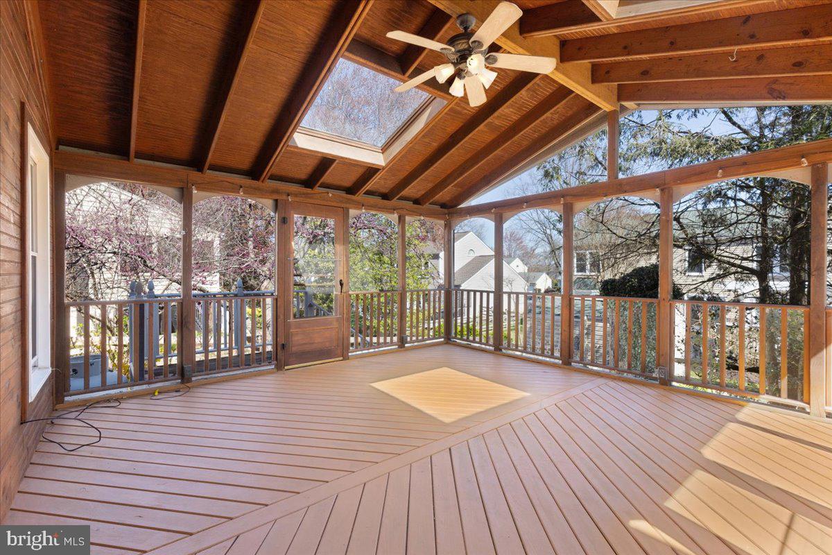 1439 Millikens Bend Rd