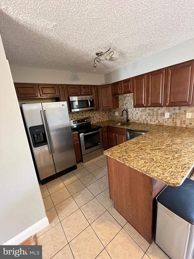 12148 Captiva Ct