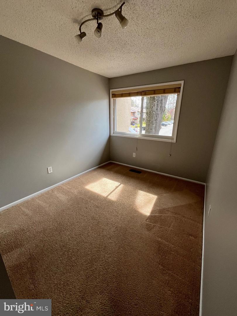 12148 Captiva Ct