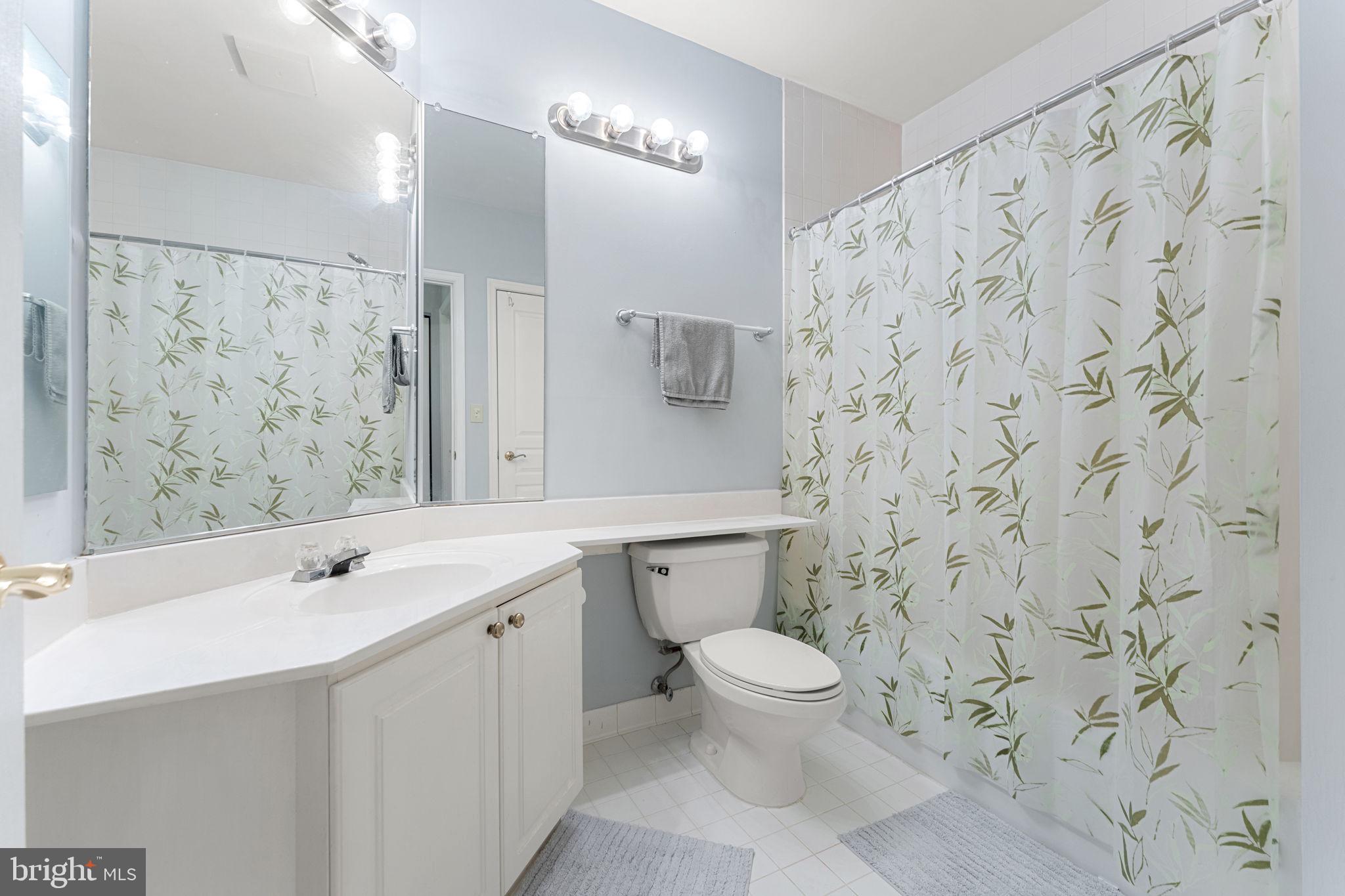 12919 Alton Sq #112