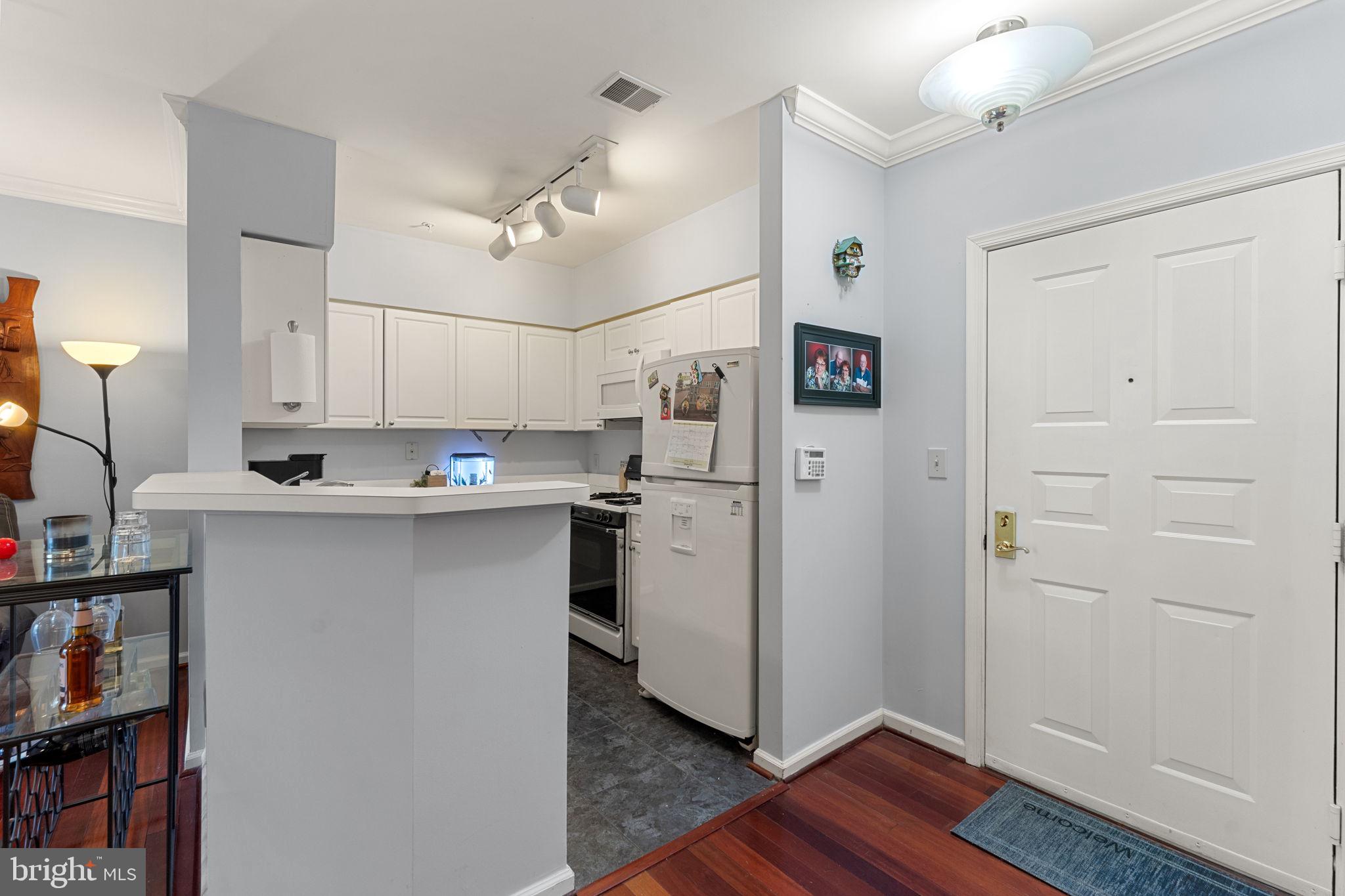 12919 Alton Sq #112