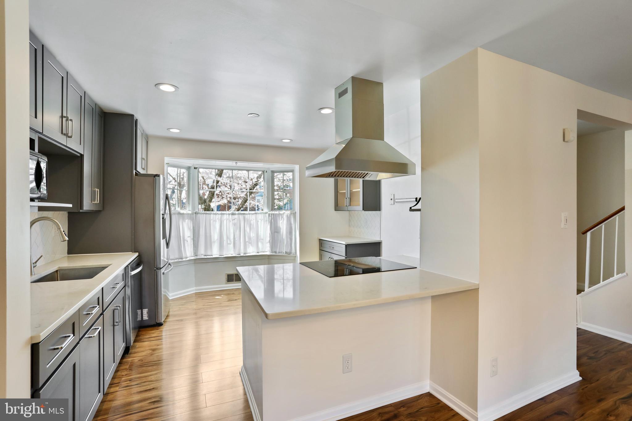 10440 Red Granite Ter
