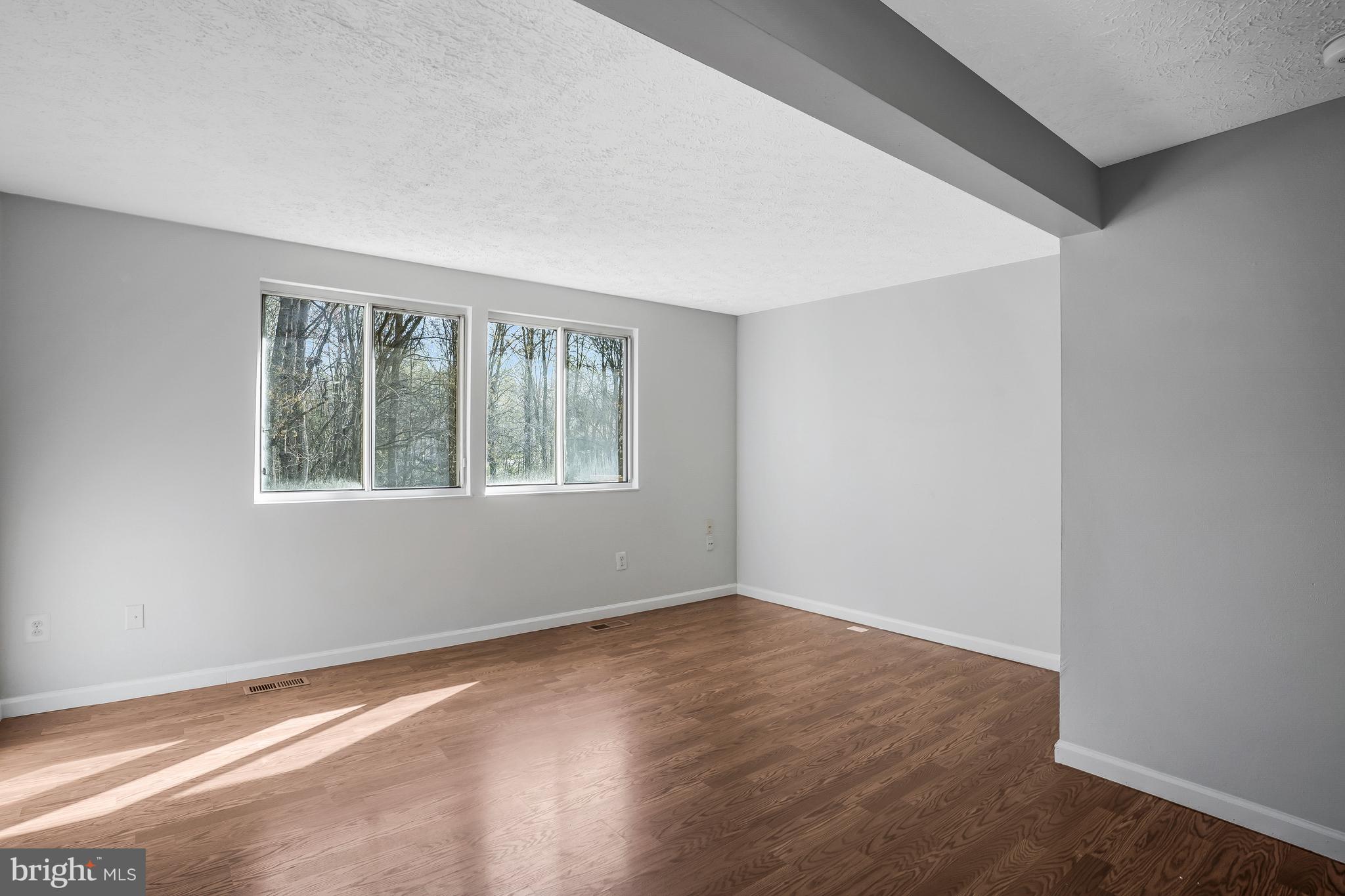 8653 Kenosha Ct