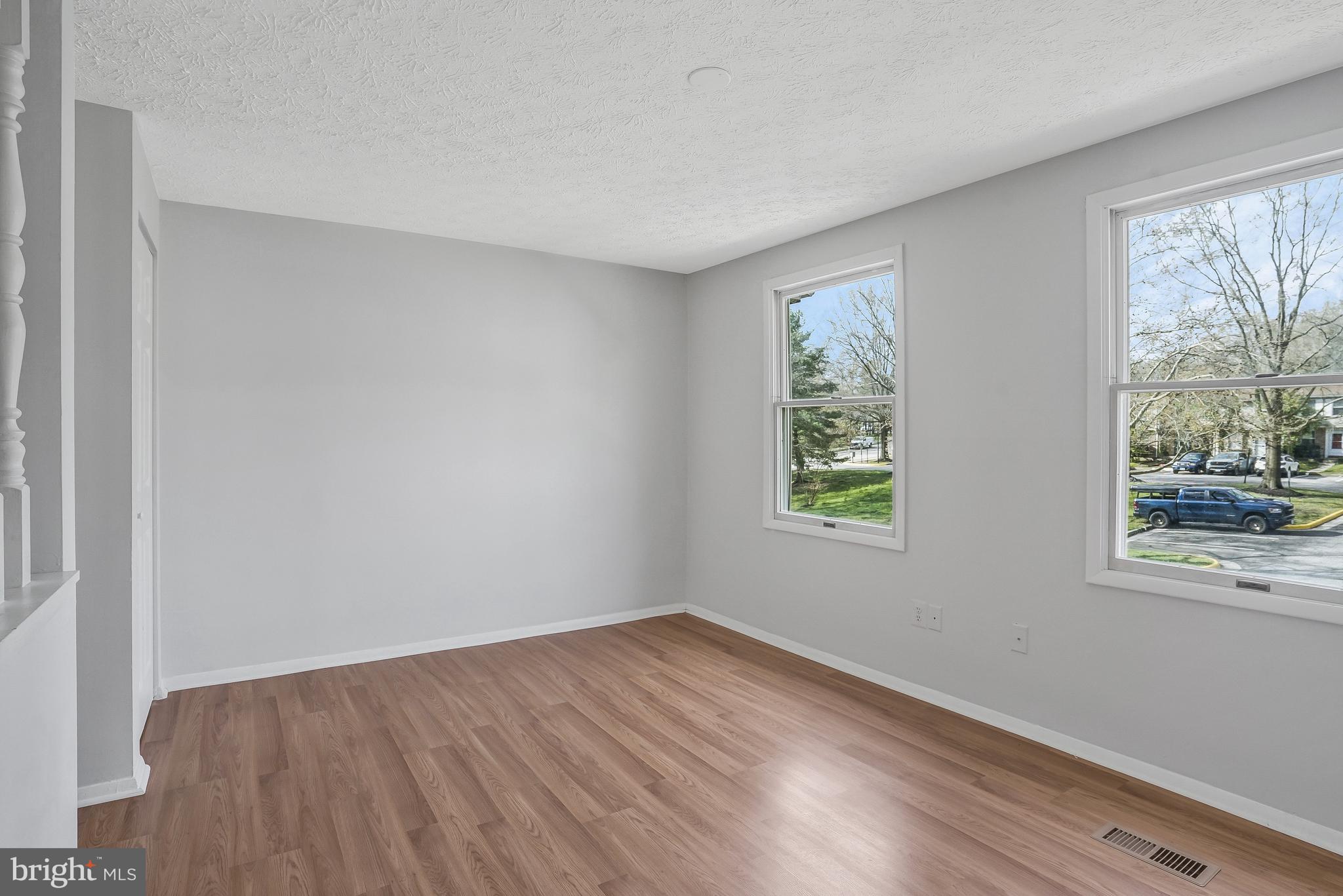 8653 Kenosha Ct