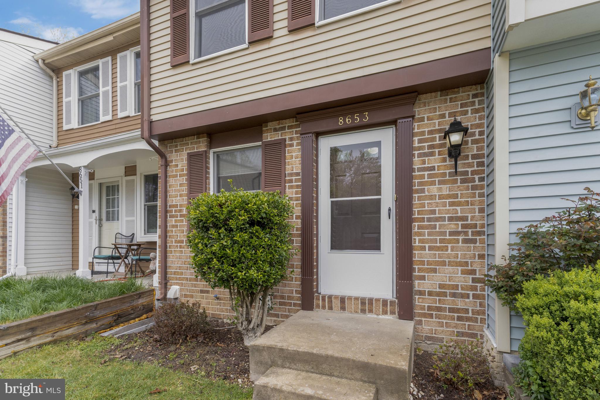 8653 Kenosha Ct