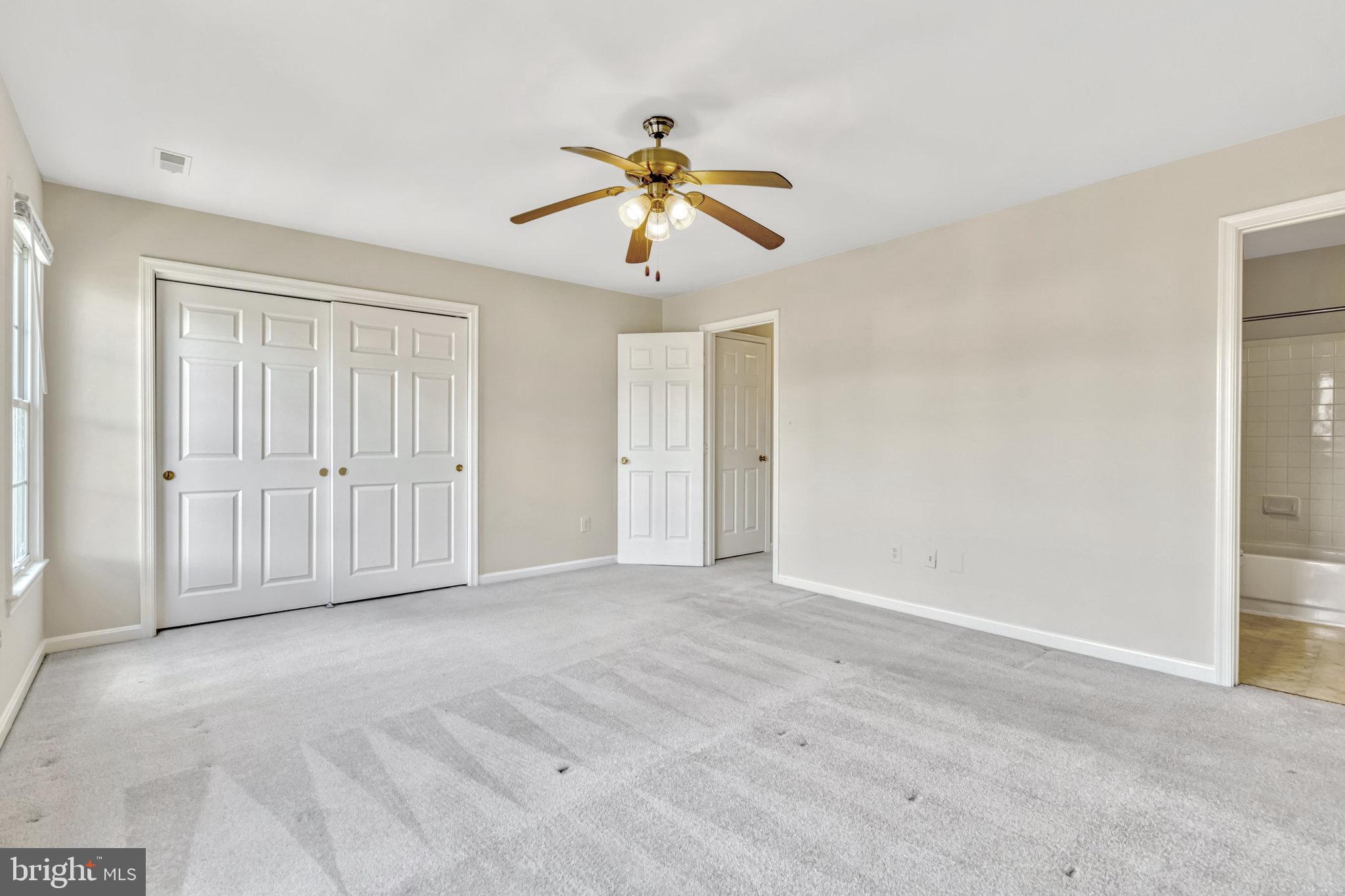 14739 Grobie Pond Ln