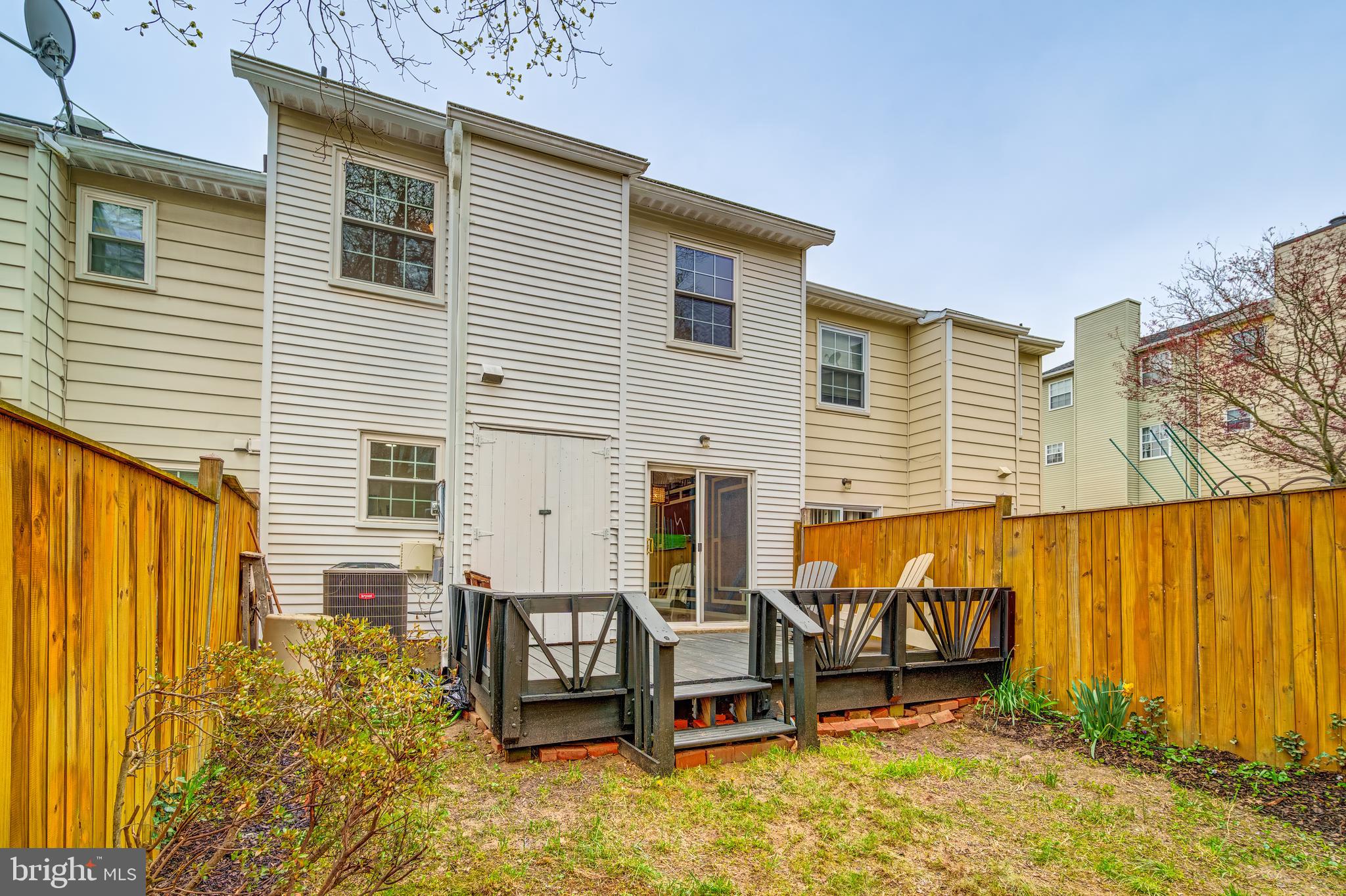 6015 Sweet Dale Ct