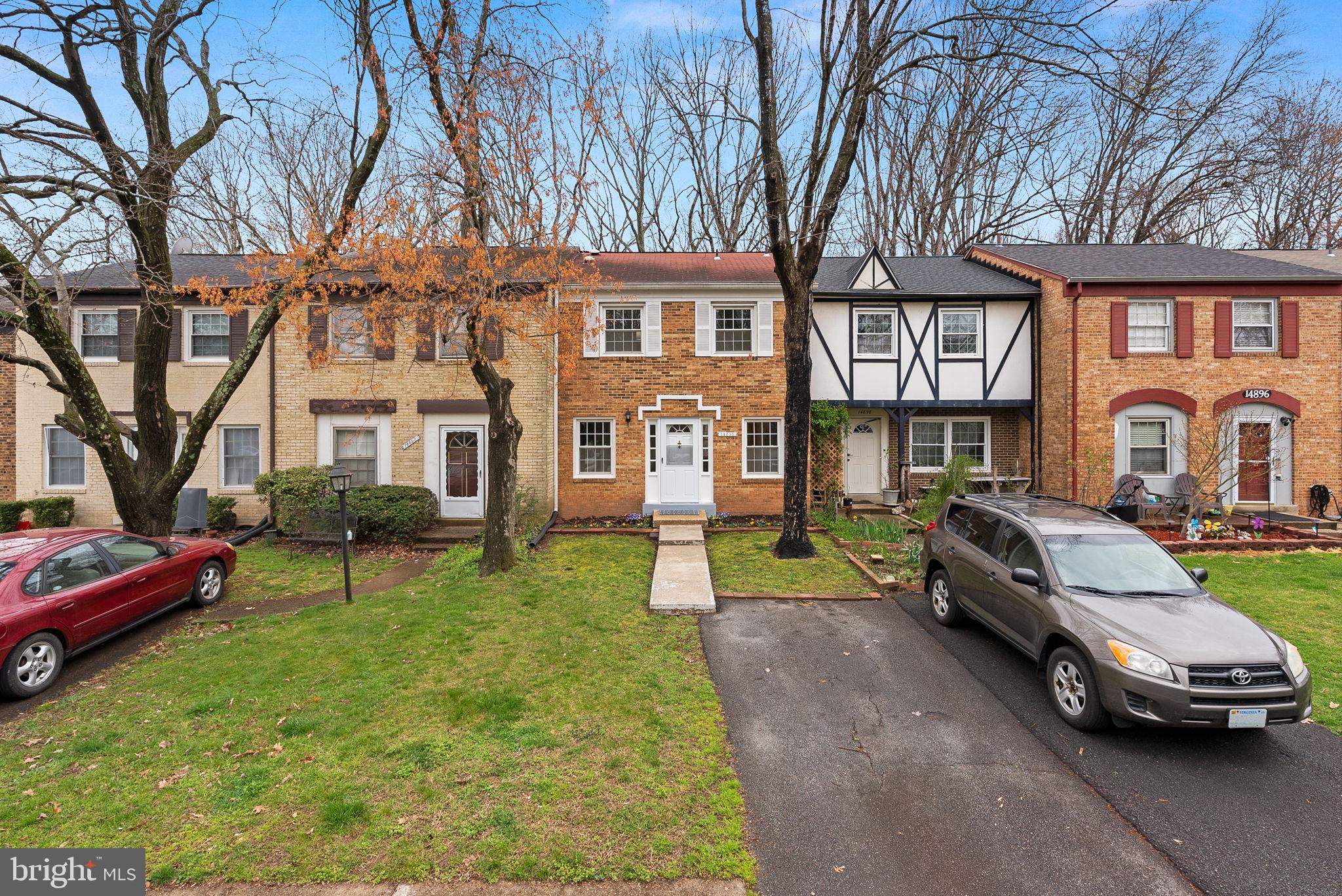 14895 Lambeth Sq