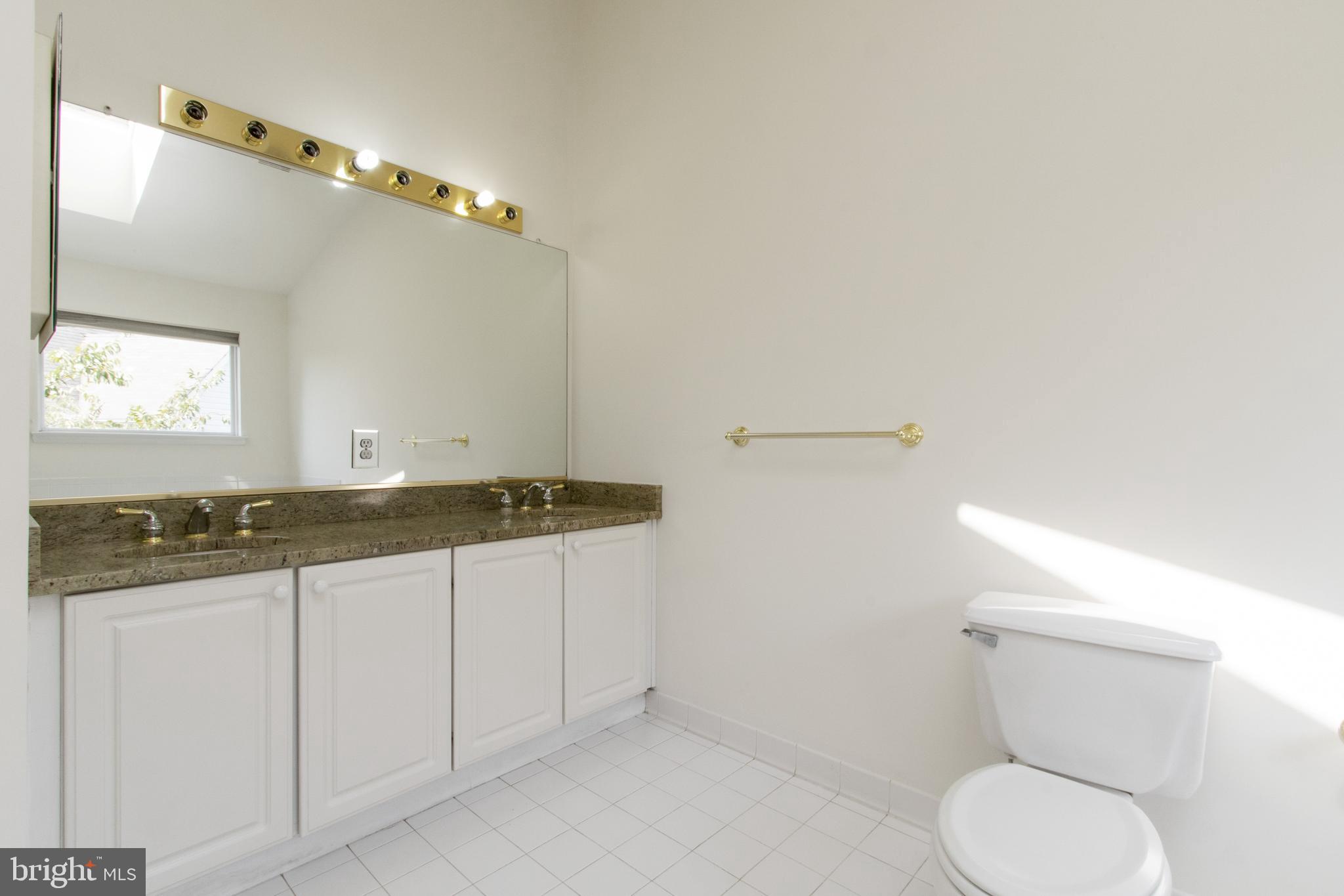 2523 Polly Jefferson Way