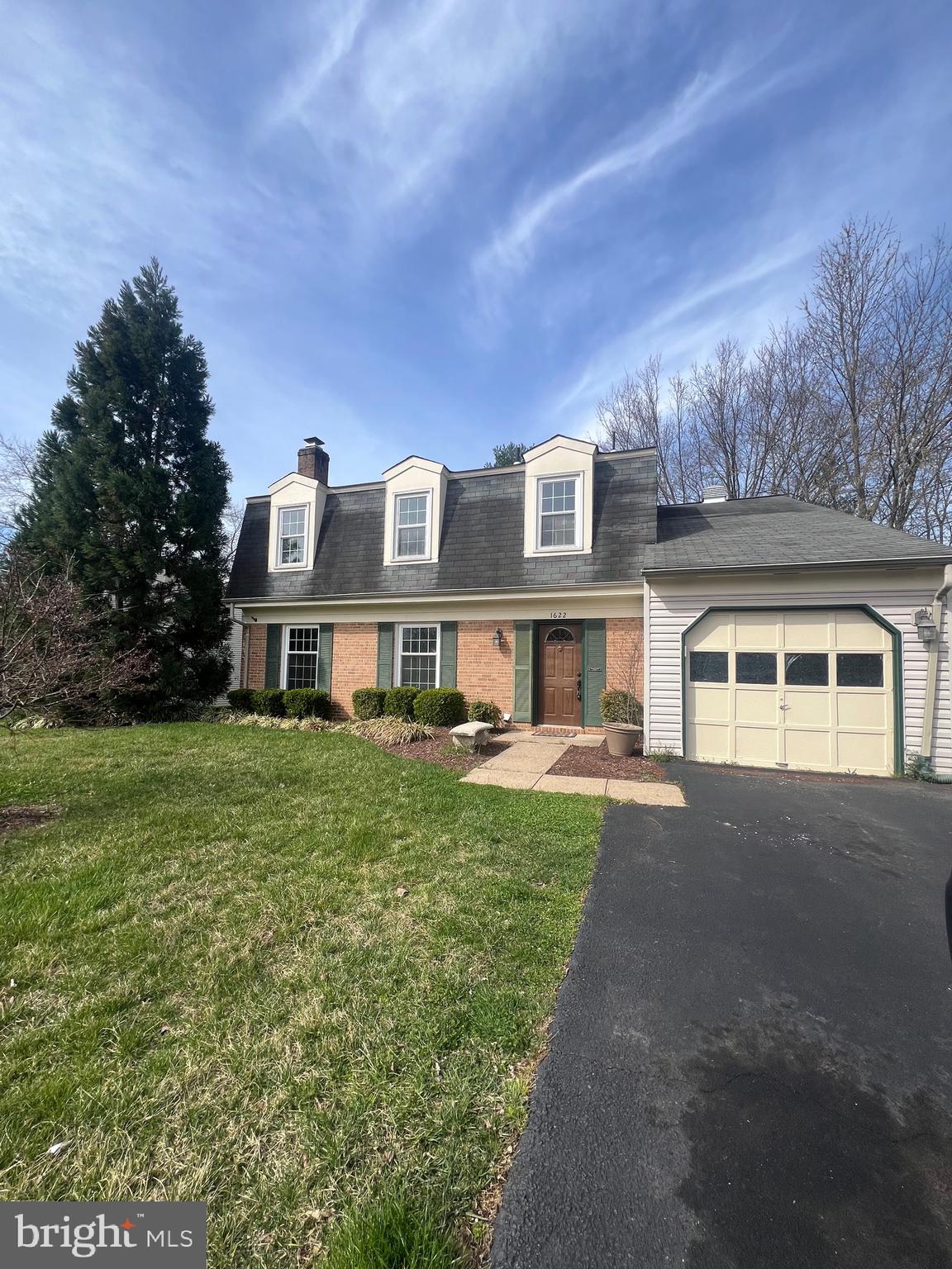 1622 Sadlers Wells Dr