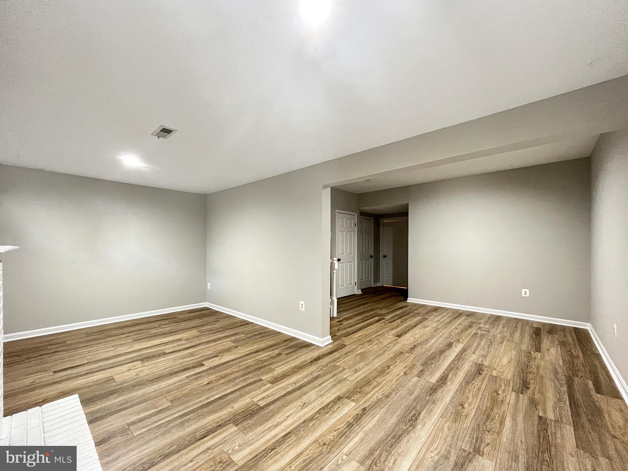 6753 Rockledge Pl