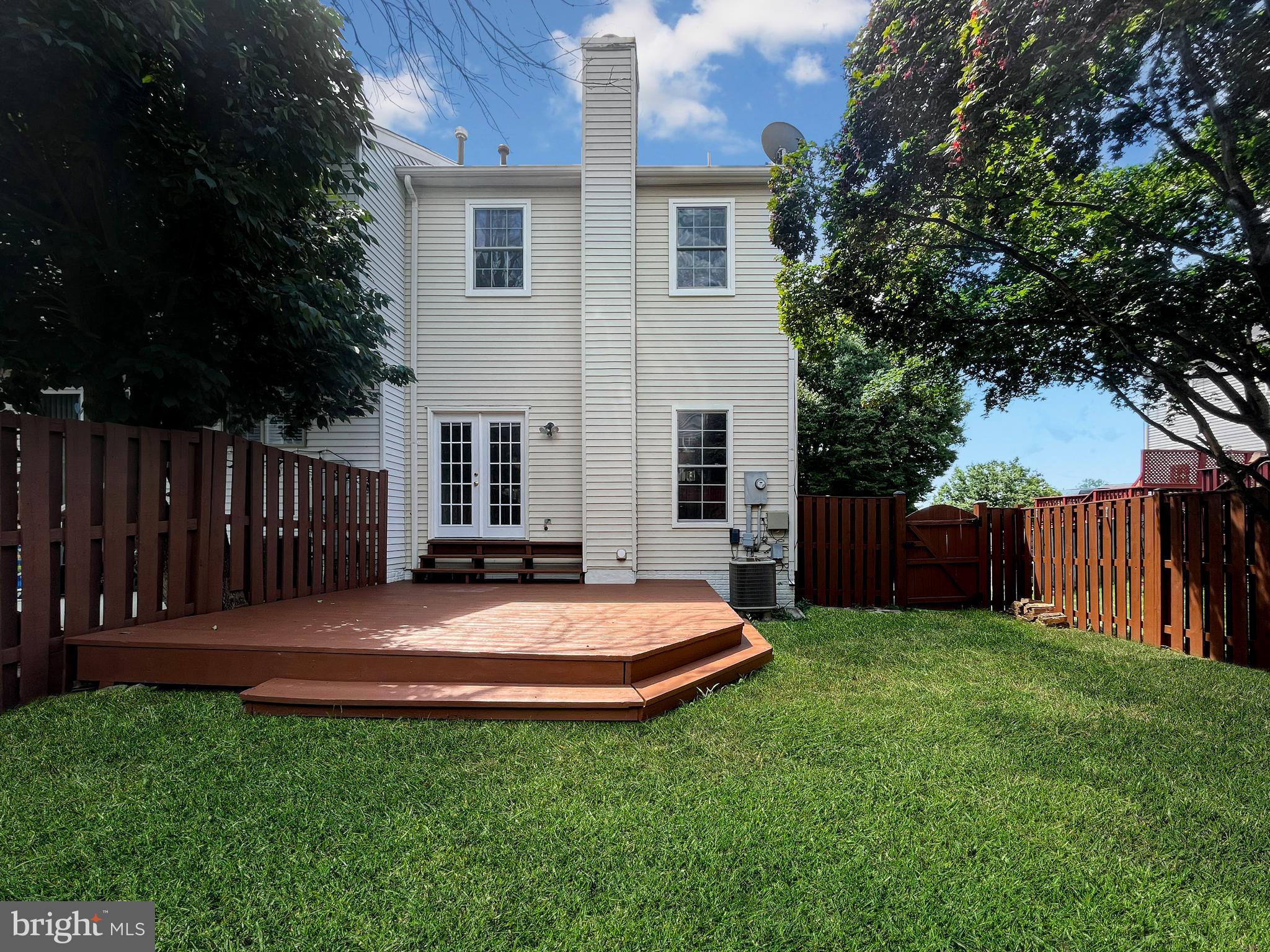 6753 Rockledge Pl