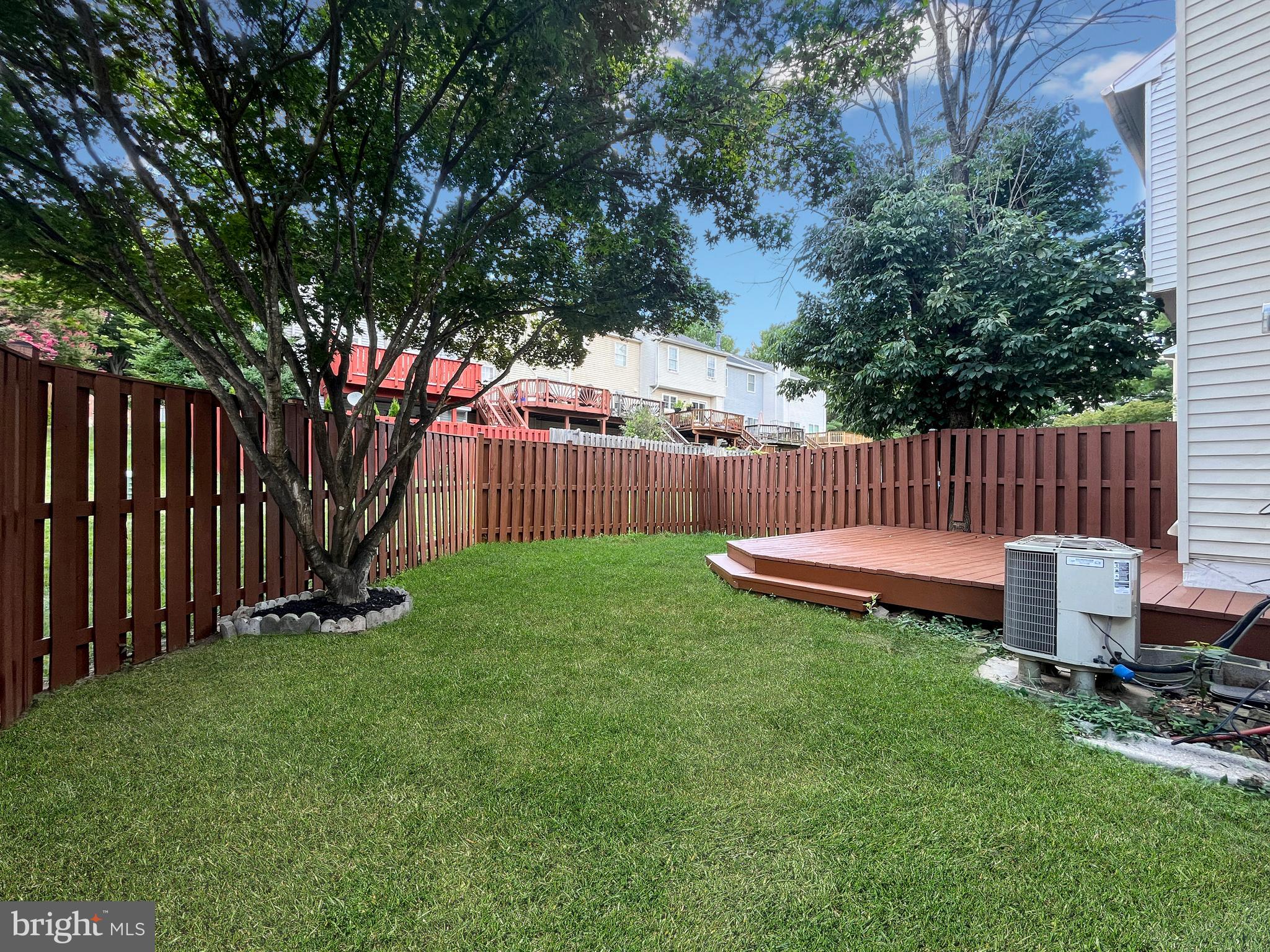 6753 Rockledge Pl