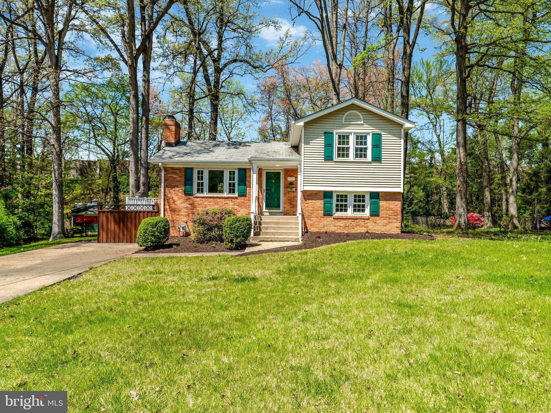 2530 Roswell Ct