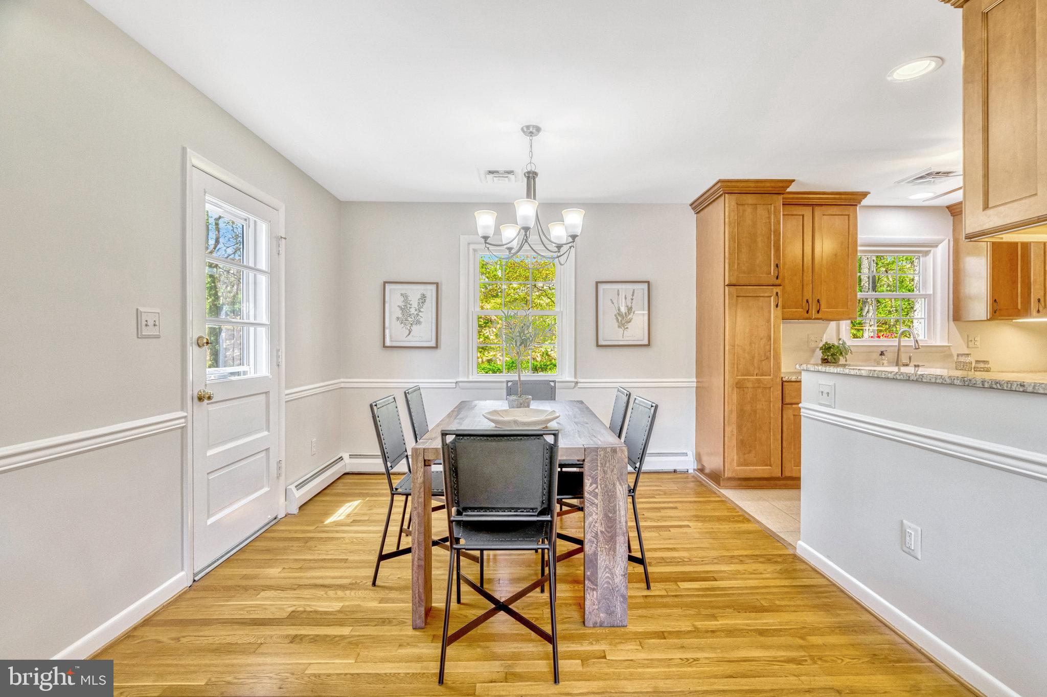 2530 Roswell Ct