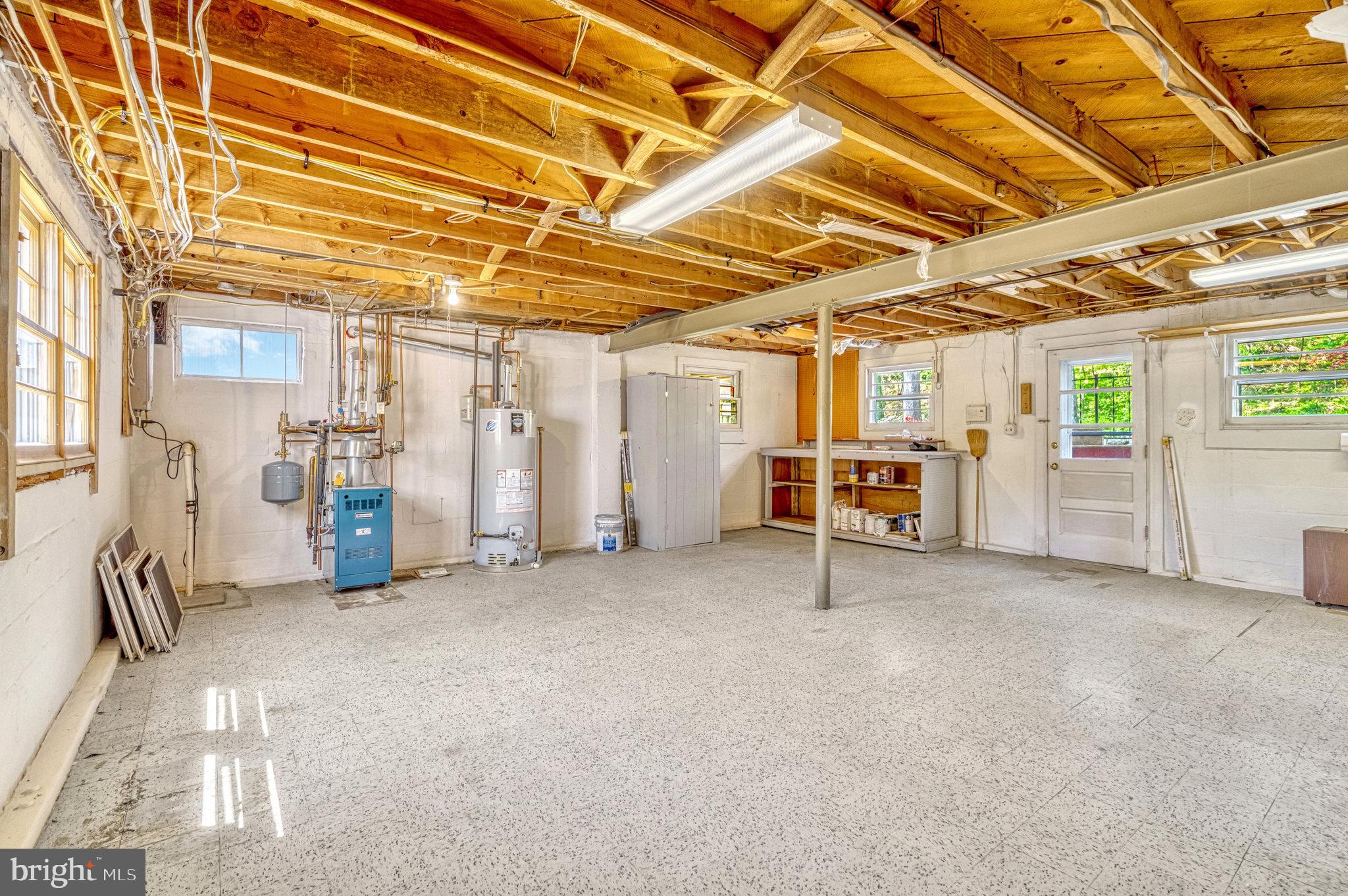2530 Roswell Ct