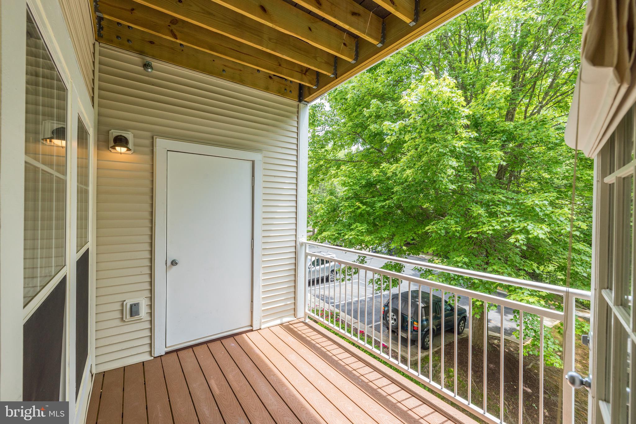 1520 N Point Dr #202