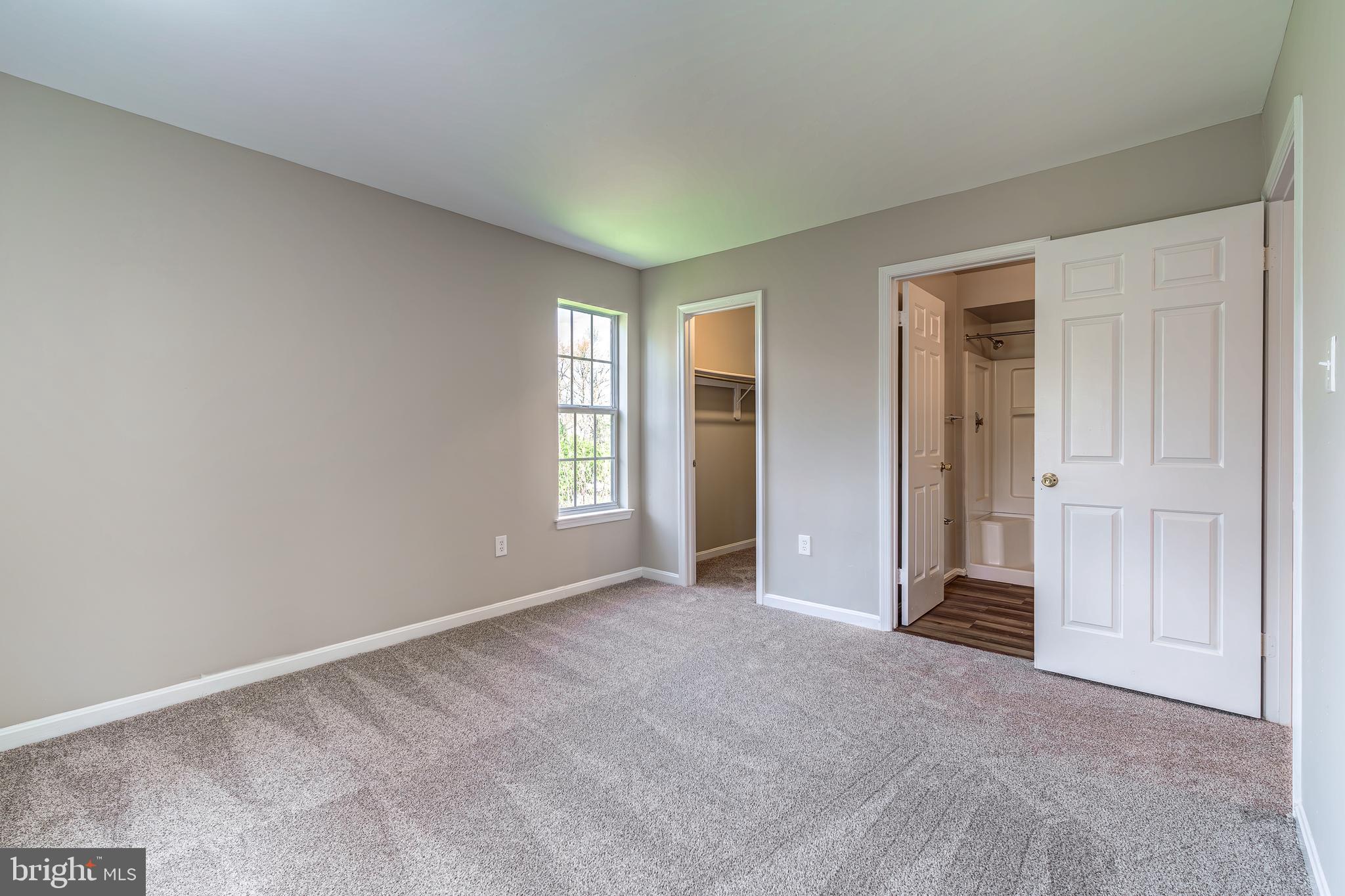 8600 Shadwell Dr #11