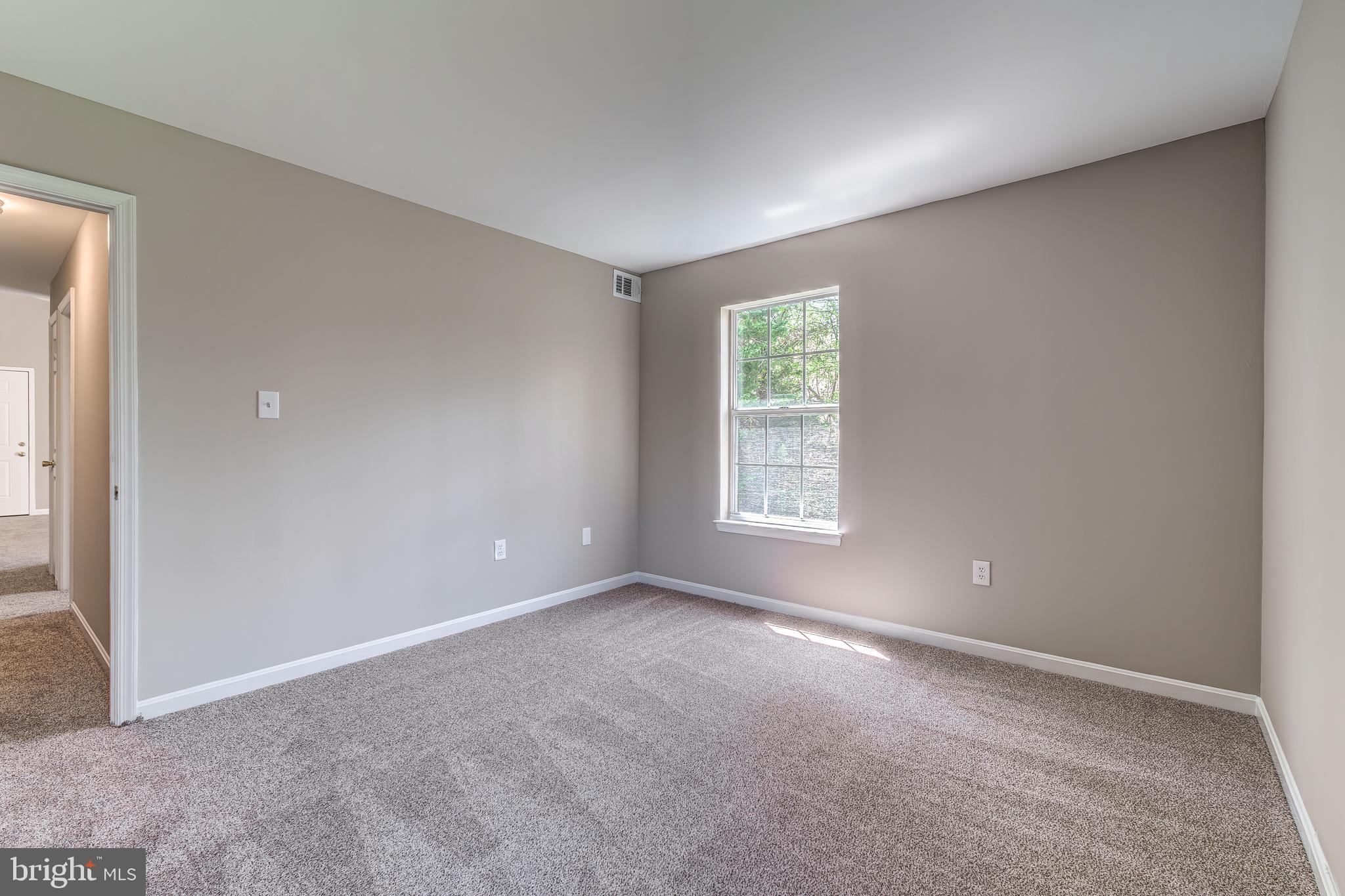 8600 Shadwell Dr #11