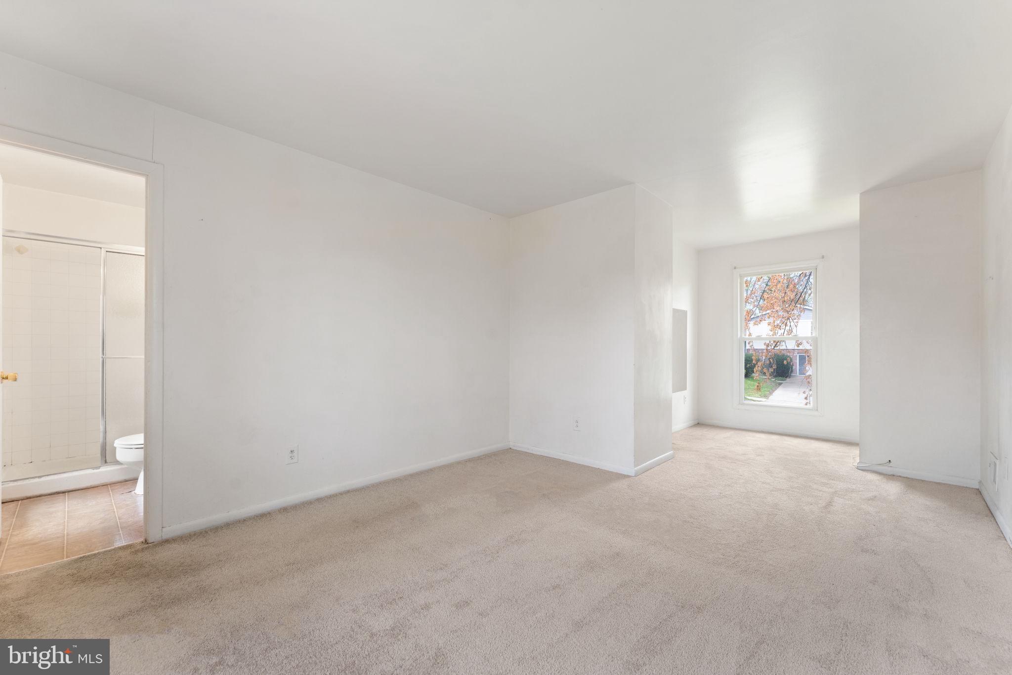 13704 Lynncroft Dr