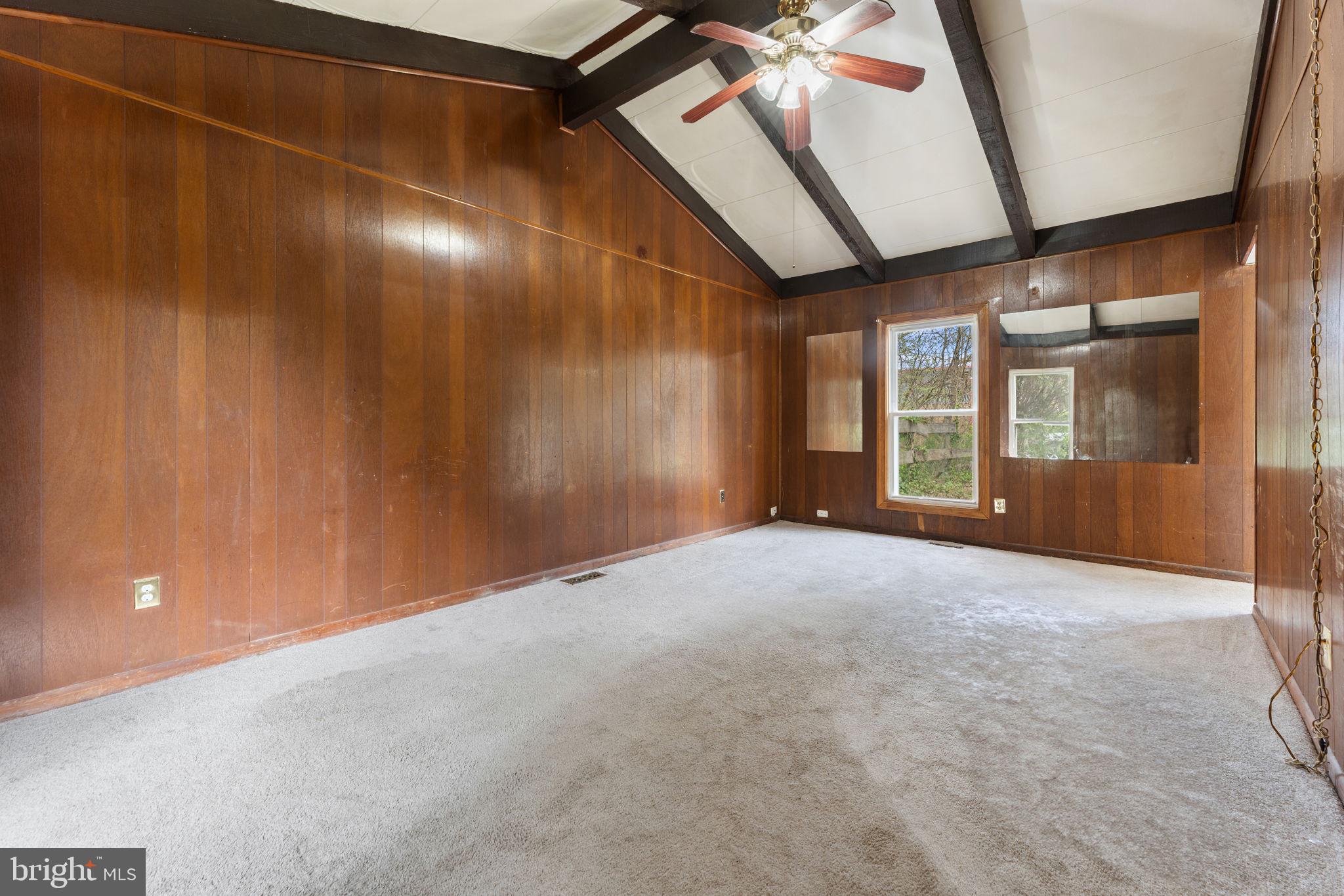 13704 Lynncroft Dr