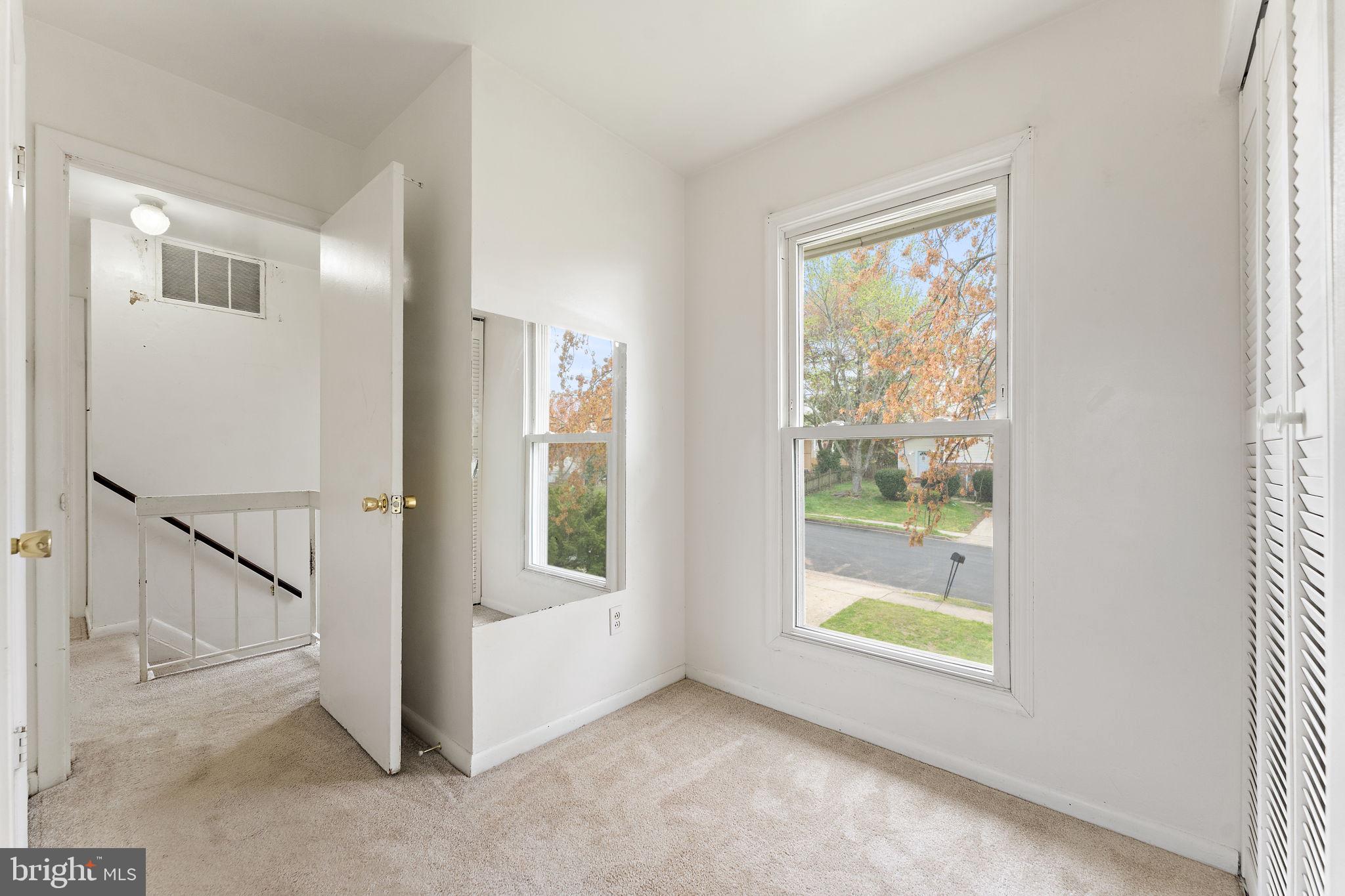13704 Lynncroft Dr