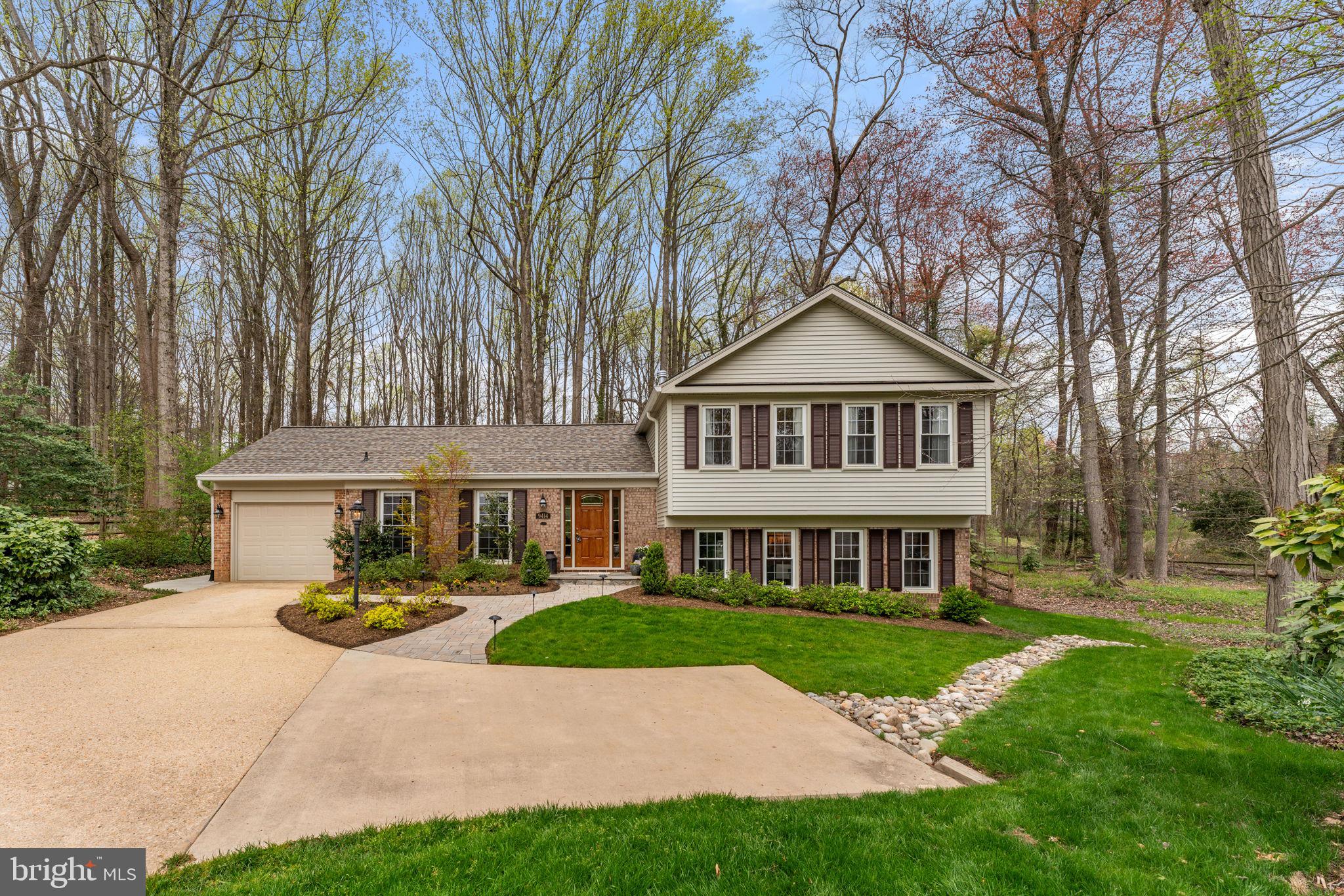 9414 Wallingford Dr