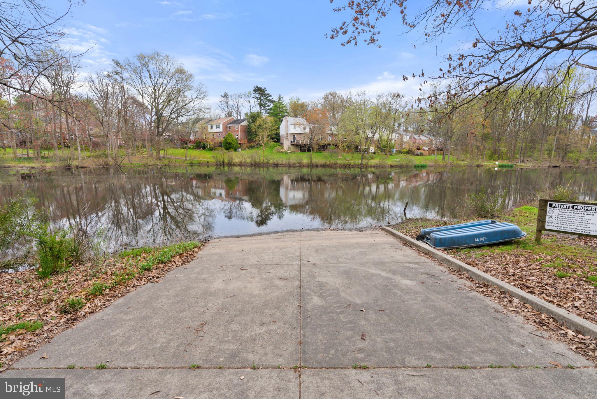 9414 Wallingford Dr