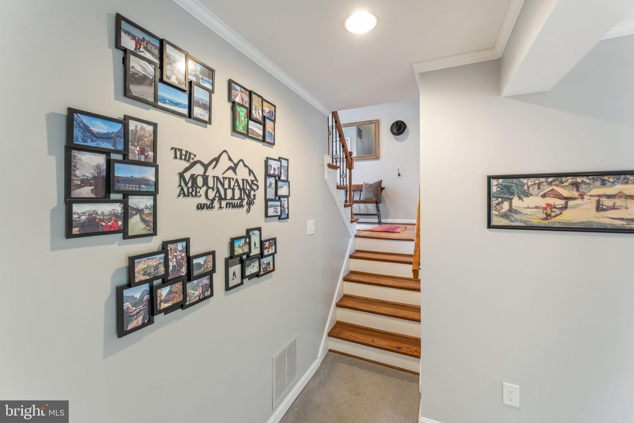 9414 Wallingford Dr