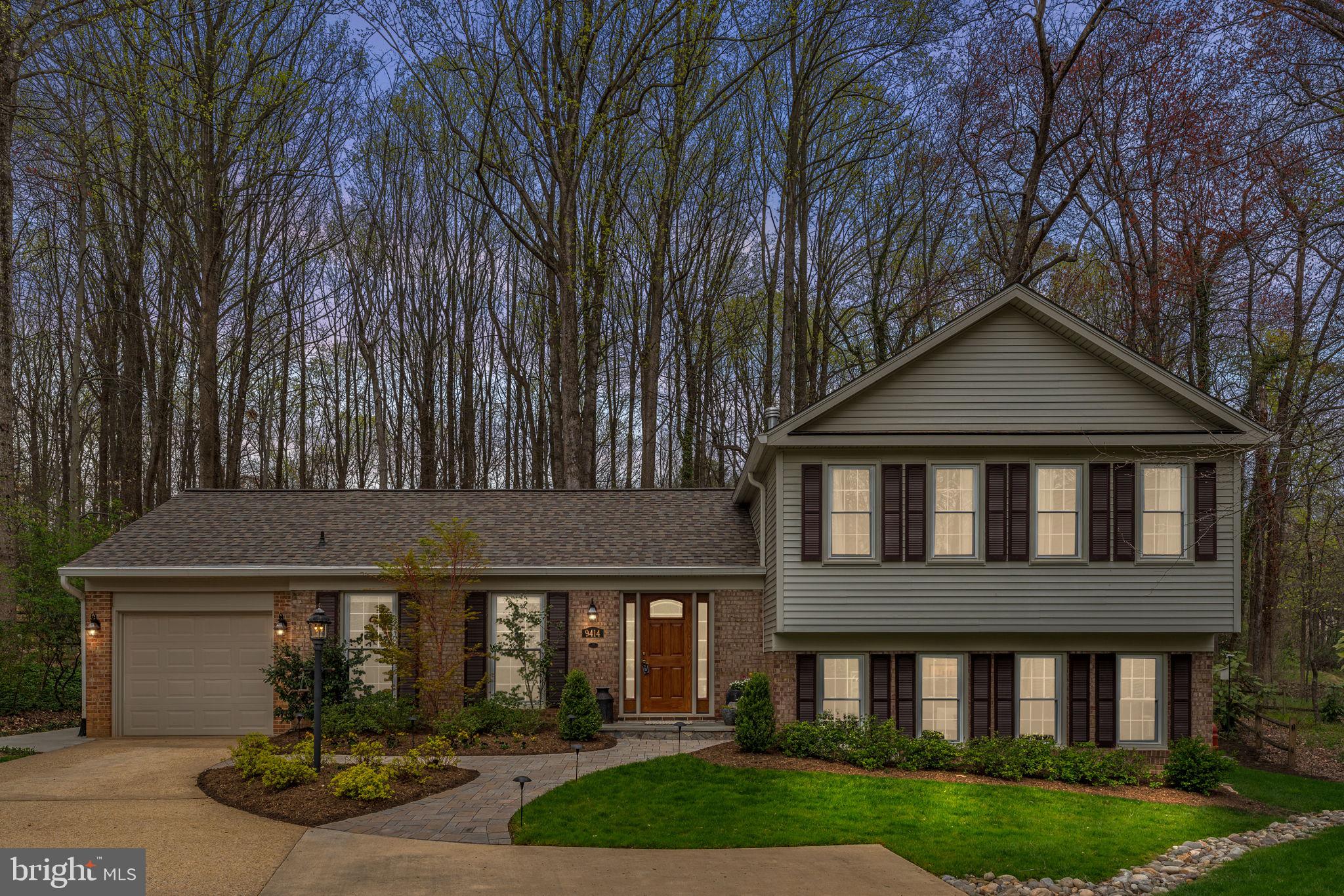9414 Wallingford Dr