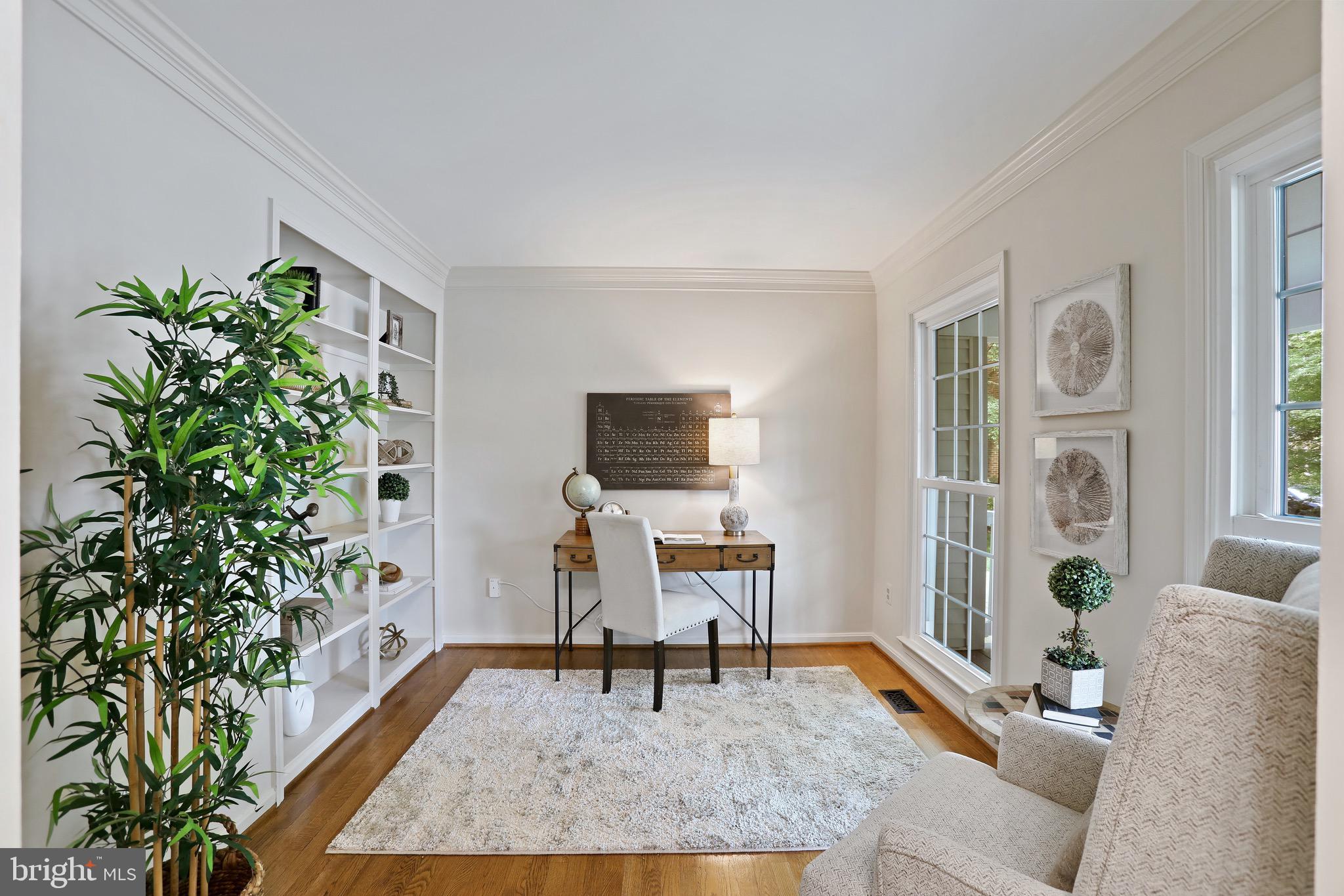 4505 Hazelnut Ct