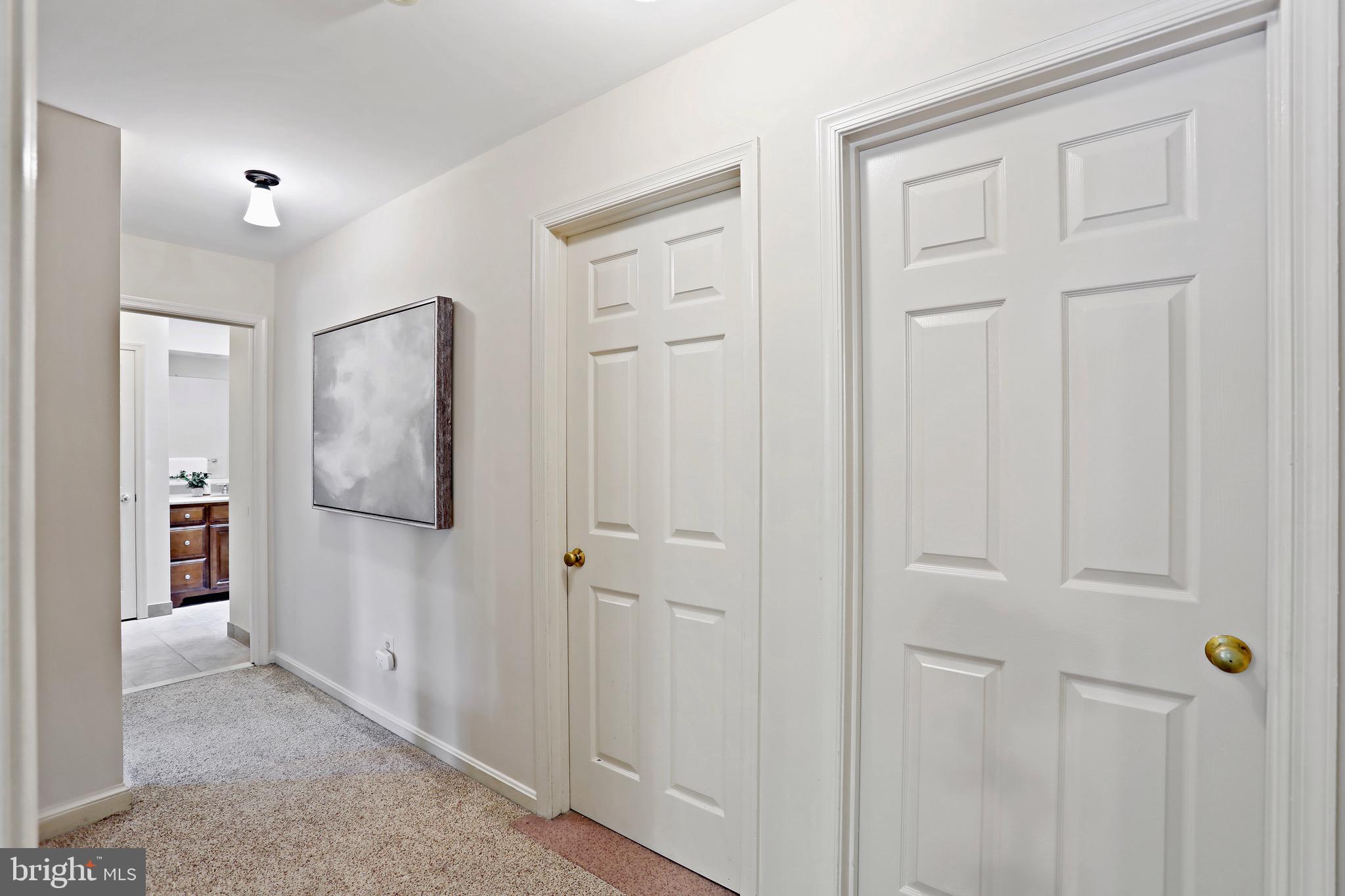 4505 Hazelnut Ct