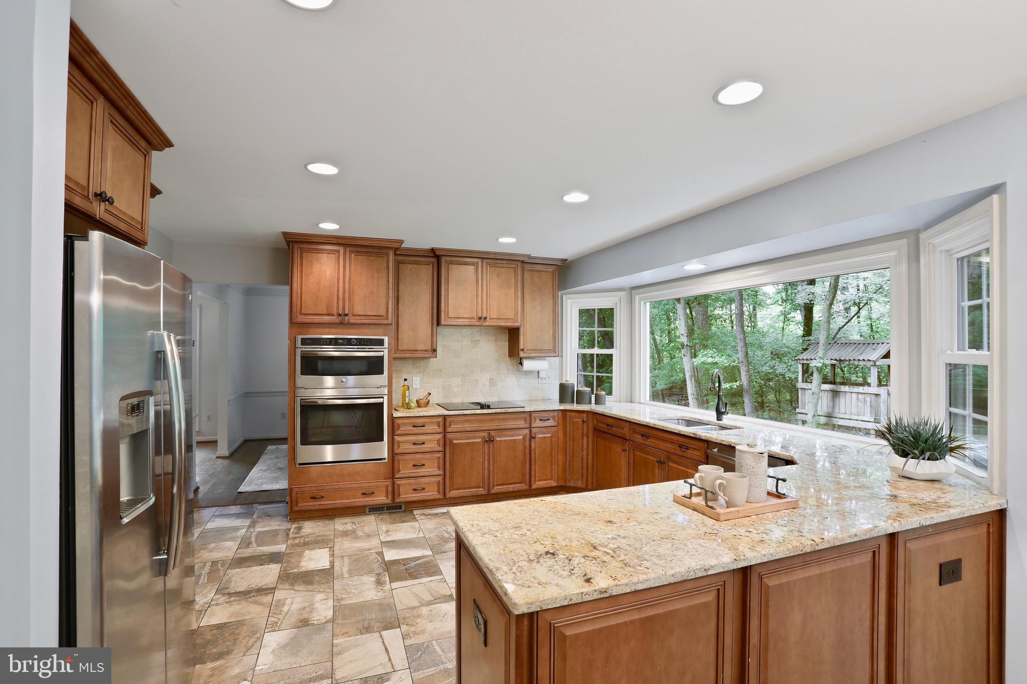 4505 Hazelnut Ct