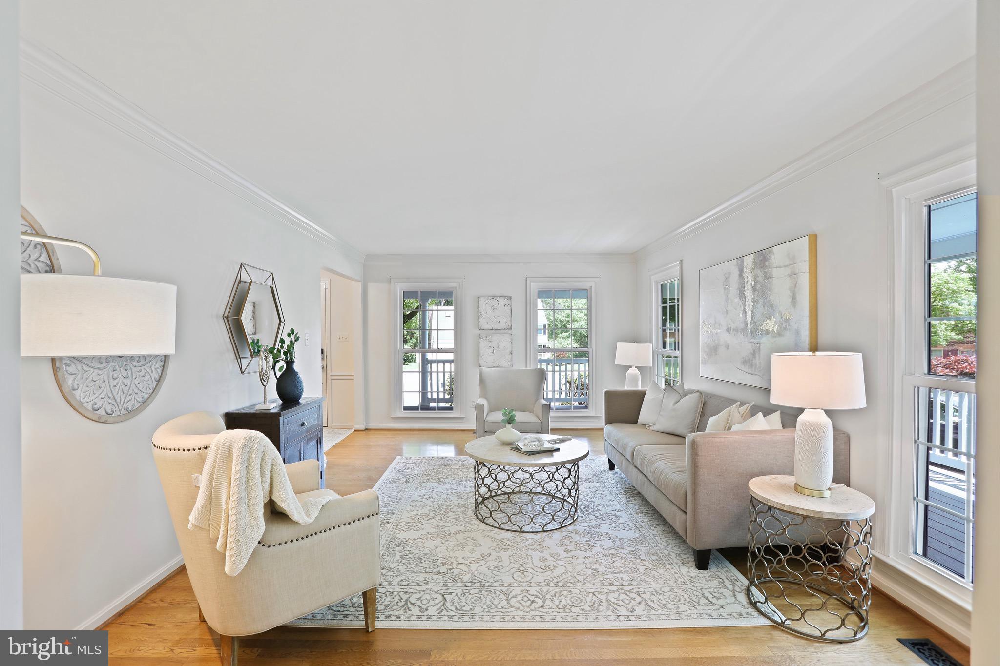 4505 Hazelnut Ct