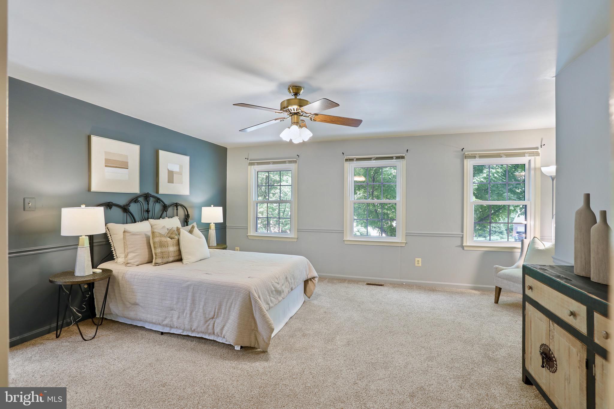4505 Hazelnut Ct