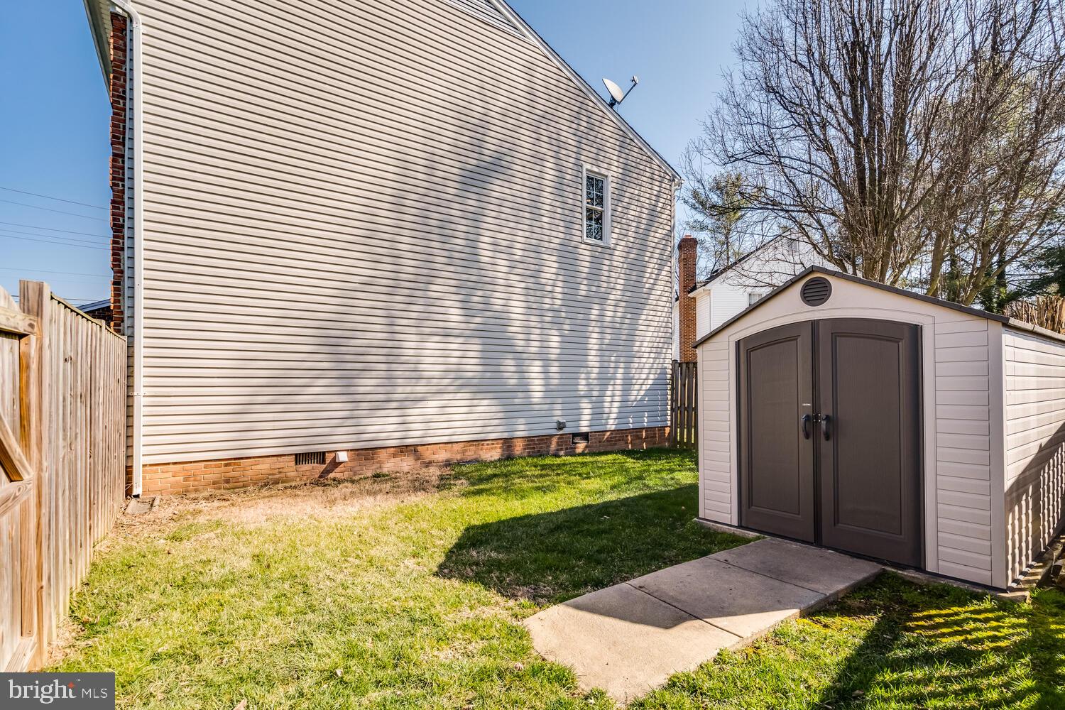 6421 Linway Ter