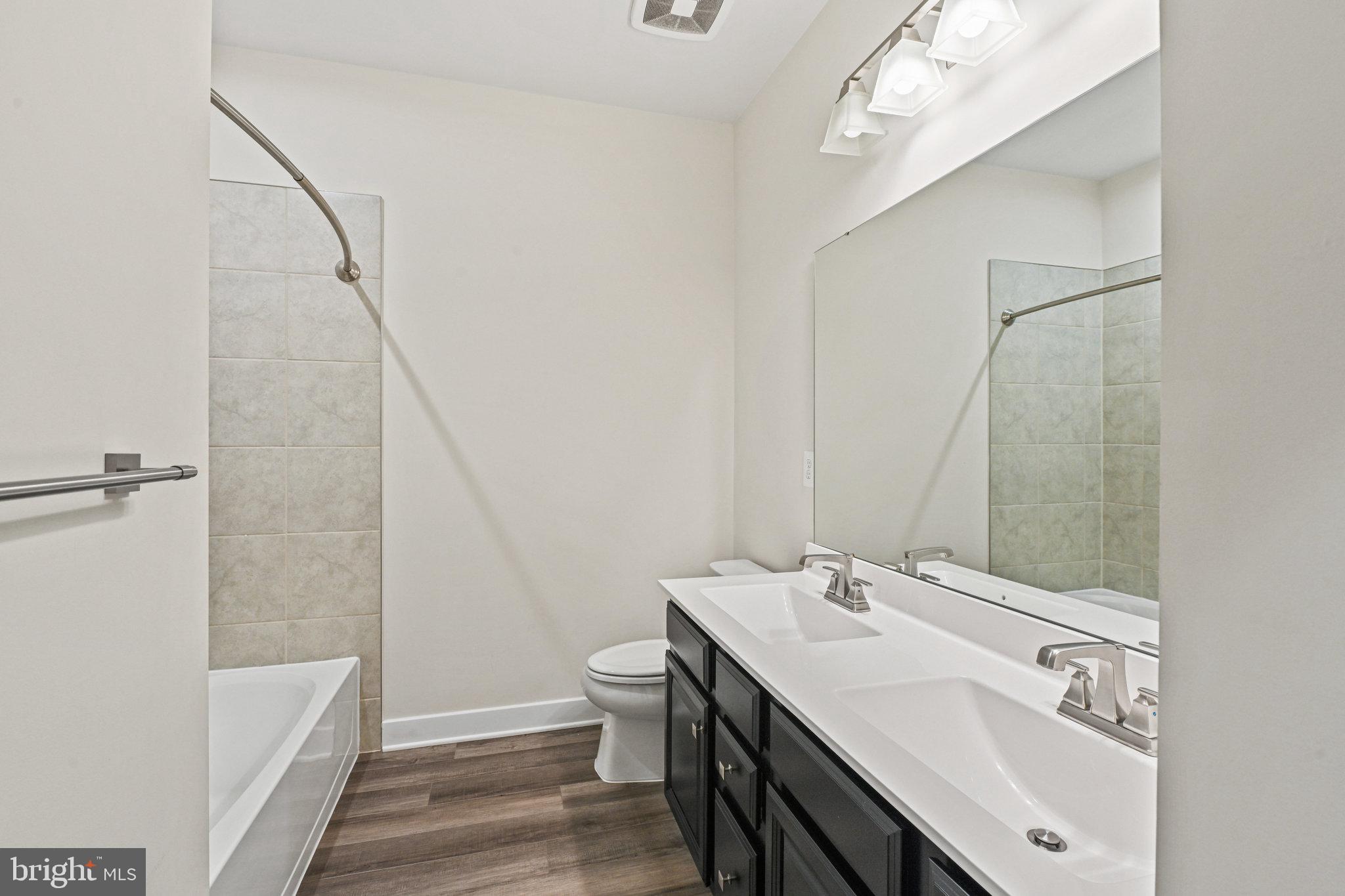 2749 Velocity Dr