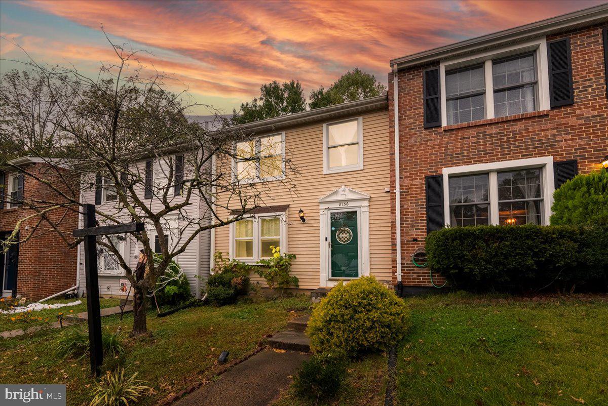 8136 Loving Forest Ct