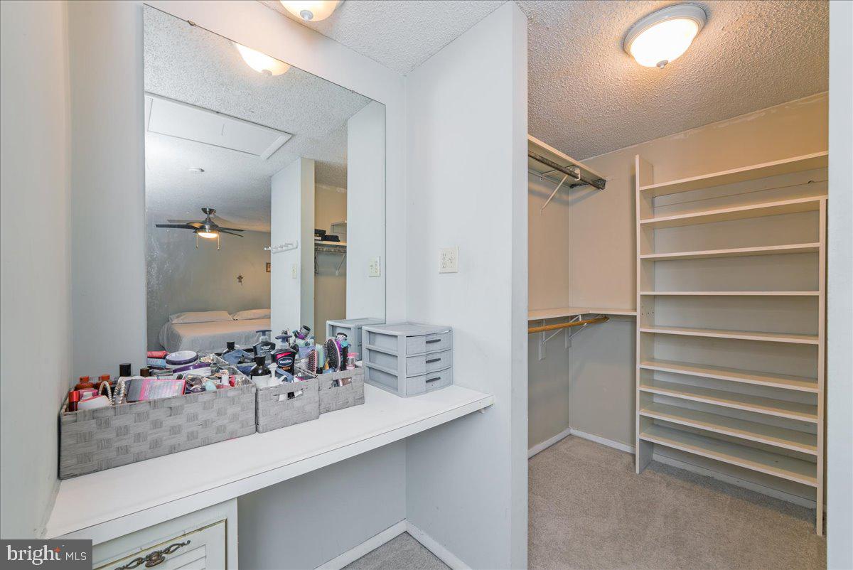 8136 Loving Forest Ct