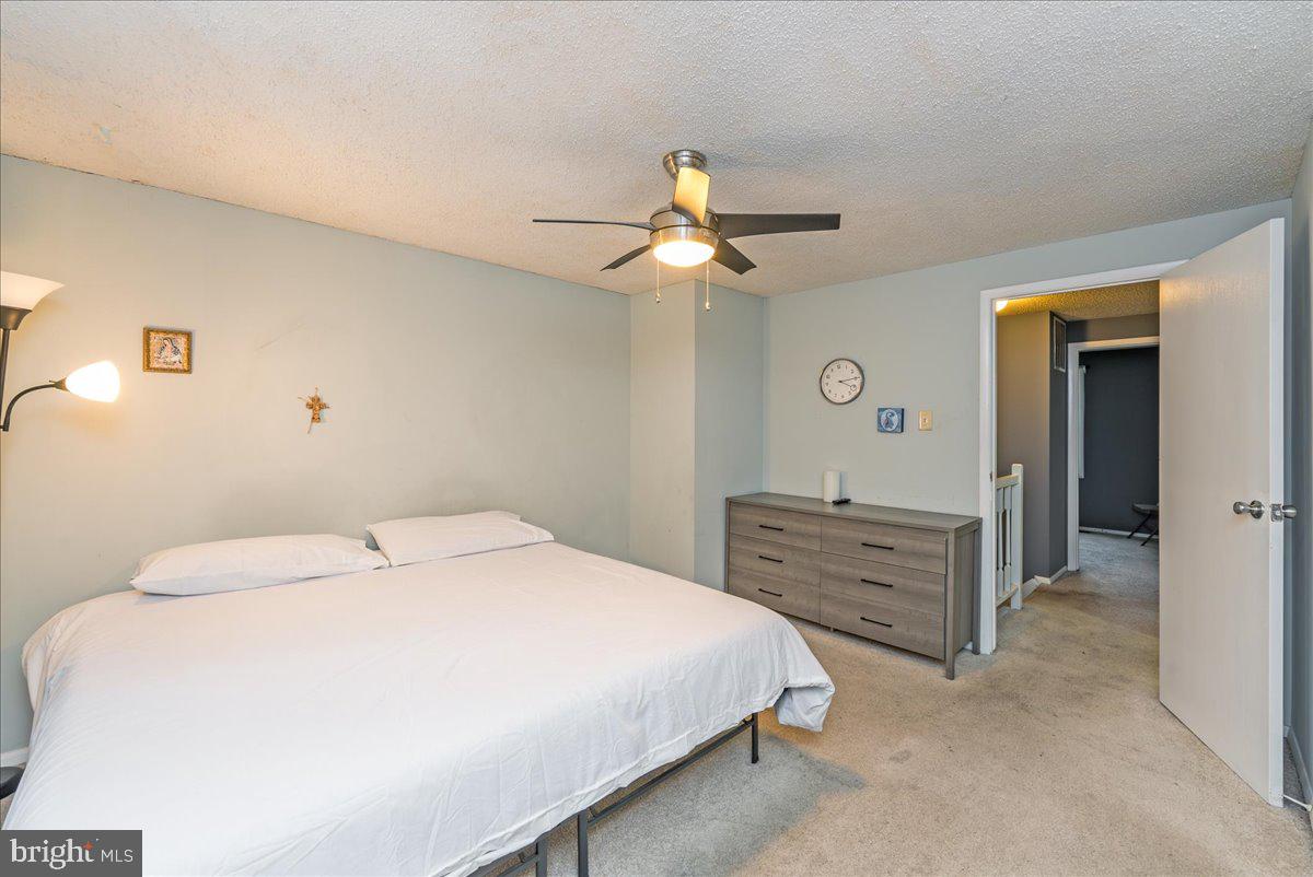 8136 Loving Forest Ct
